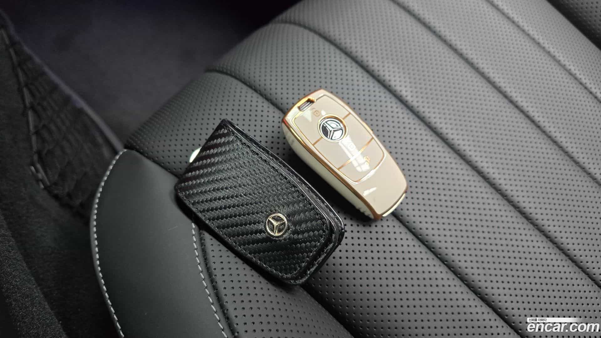 E-Class Mercedes-Benz 2019.8-OPTION-044