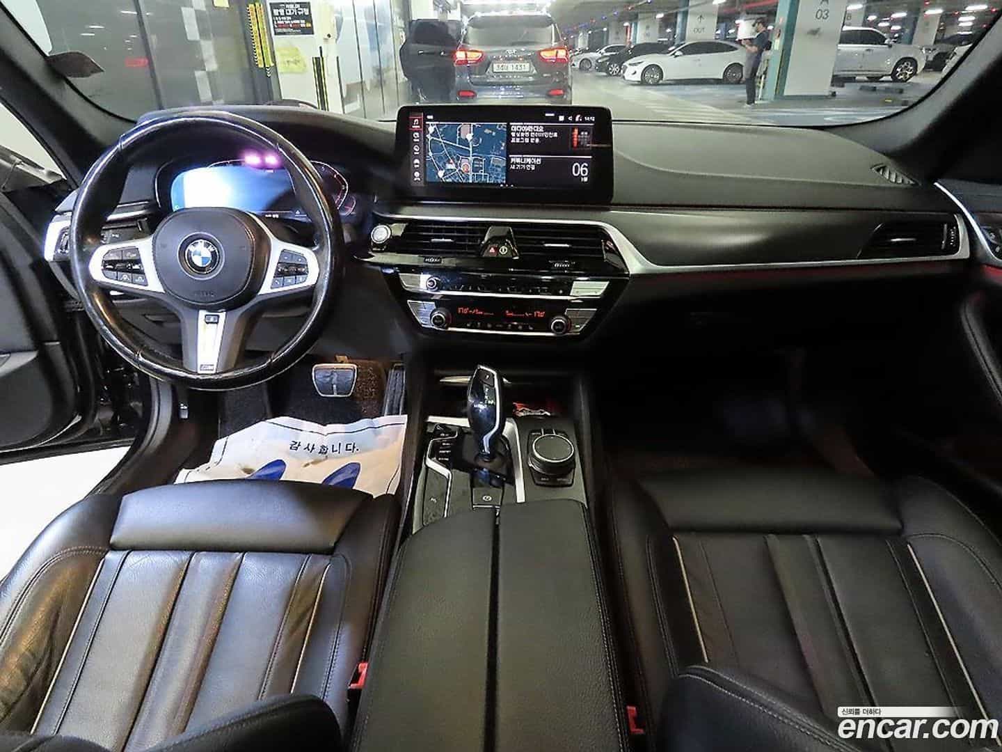 5-Series BMW 2022.9-INNER-010