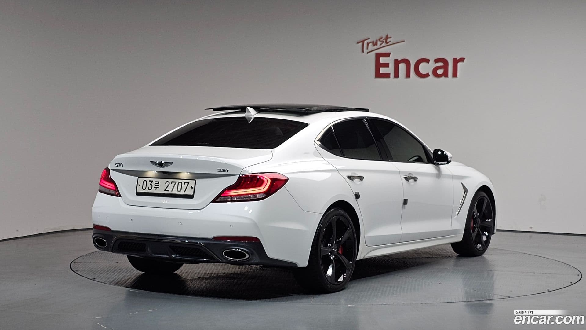 Main__Slider__Photo:G70 Genesis 2019.7-1