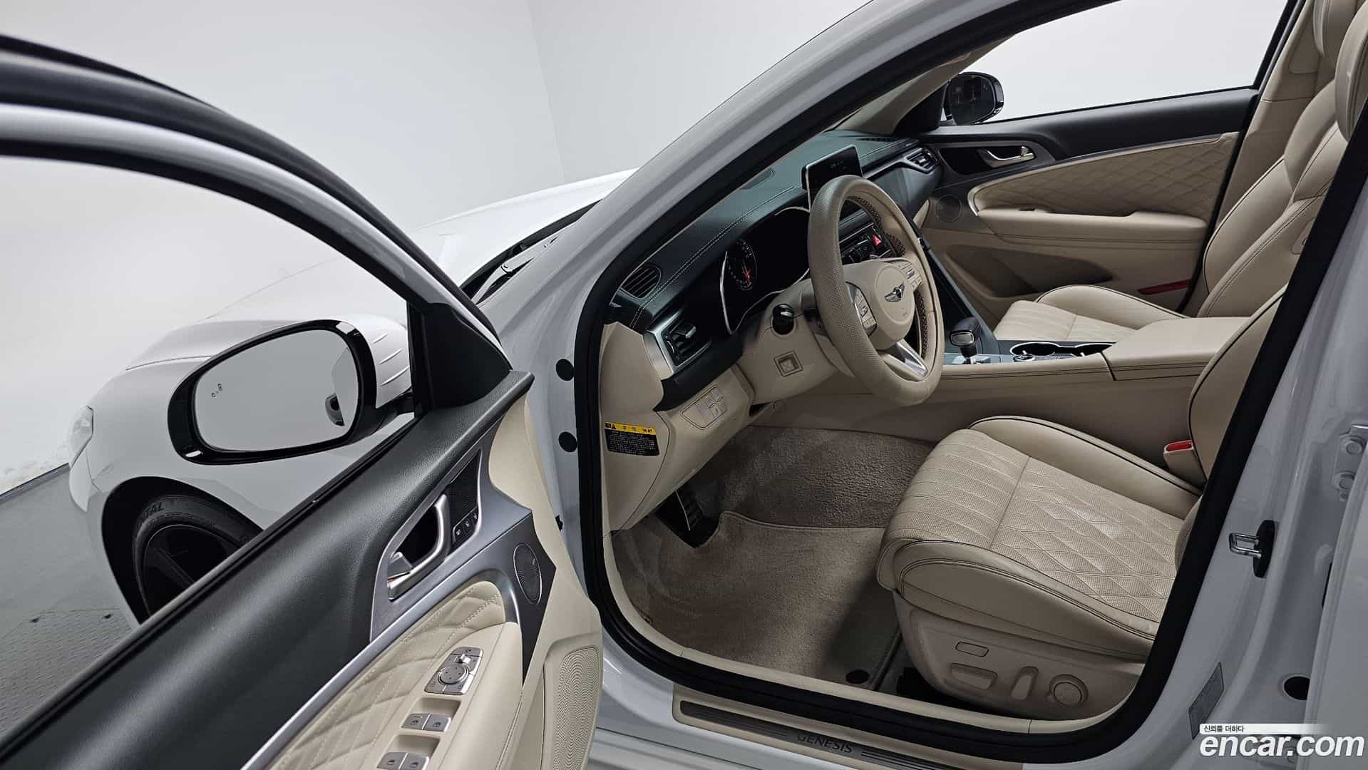 G70 Genesis 2019.7-INNER-010