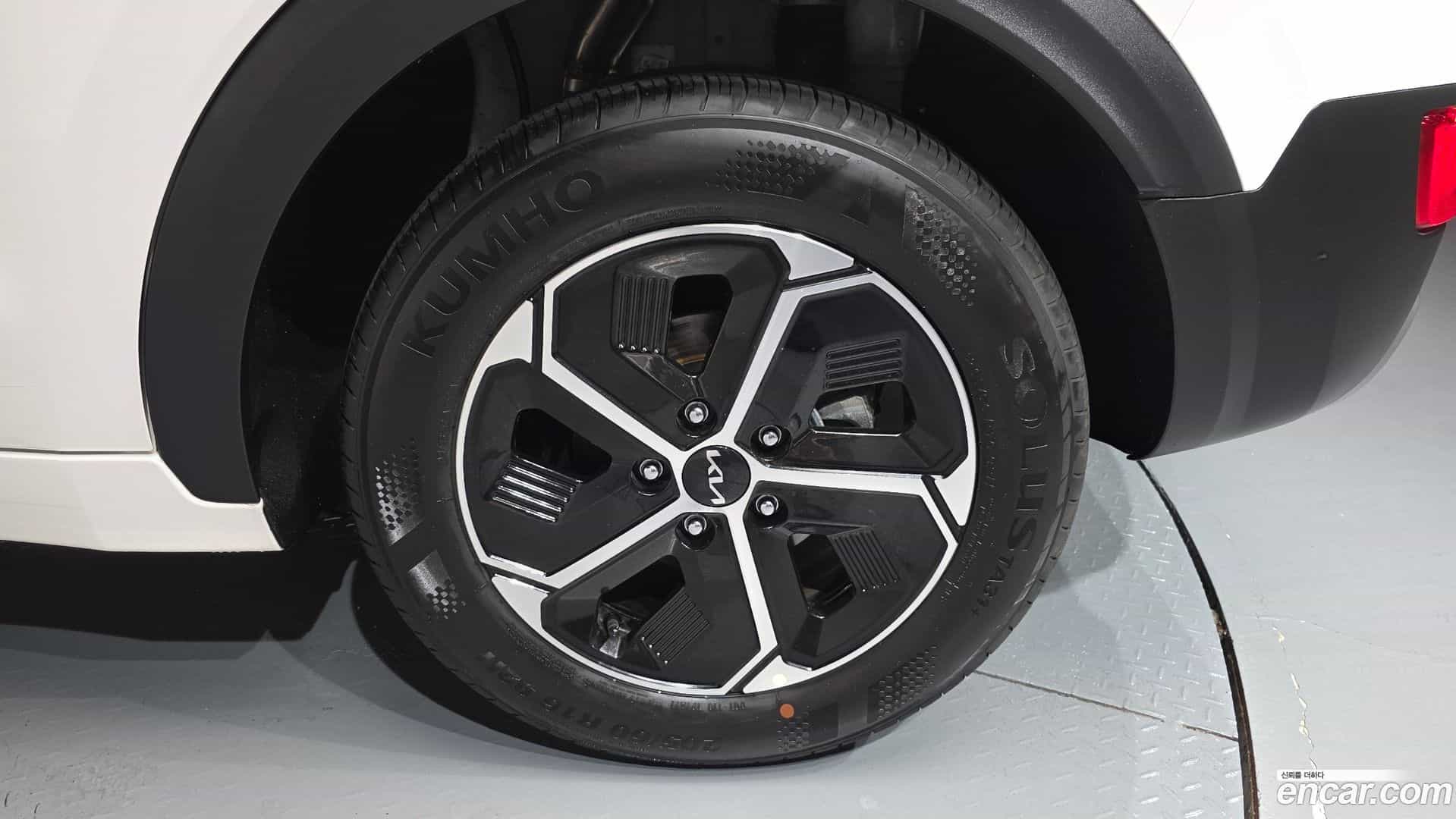 Niro Kia 2025.4-OUTER-031