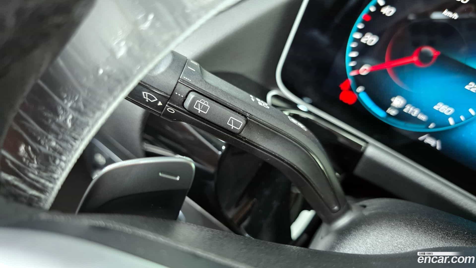 GLA-Class Mercedes-Benz 2020.9-OPTION-024