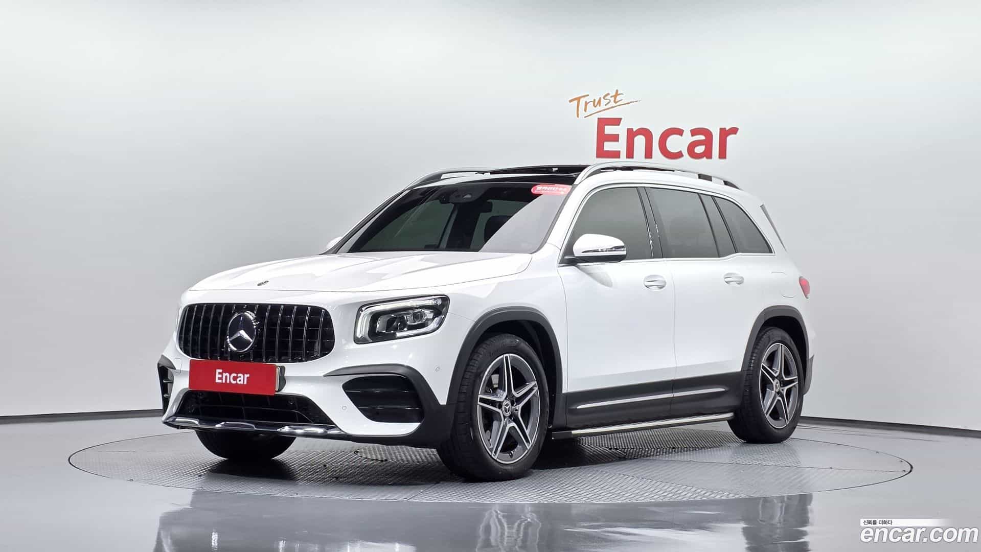 GLB-Class Mercedes-Benz 2021.2-THUMBNAIL-011