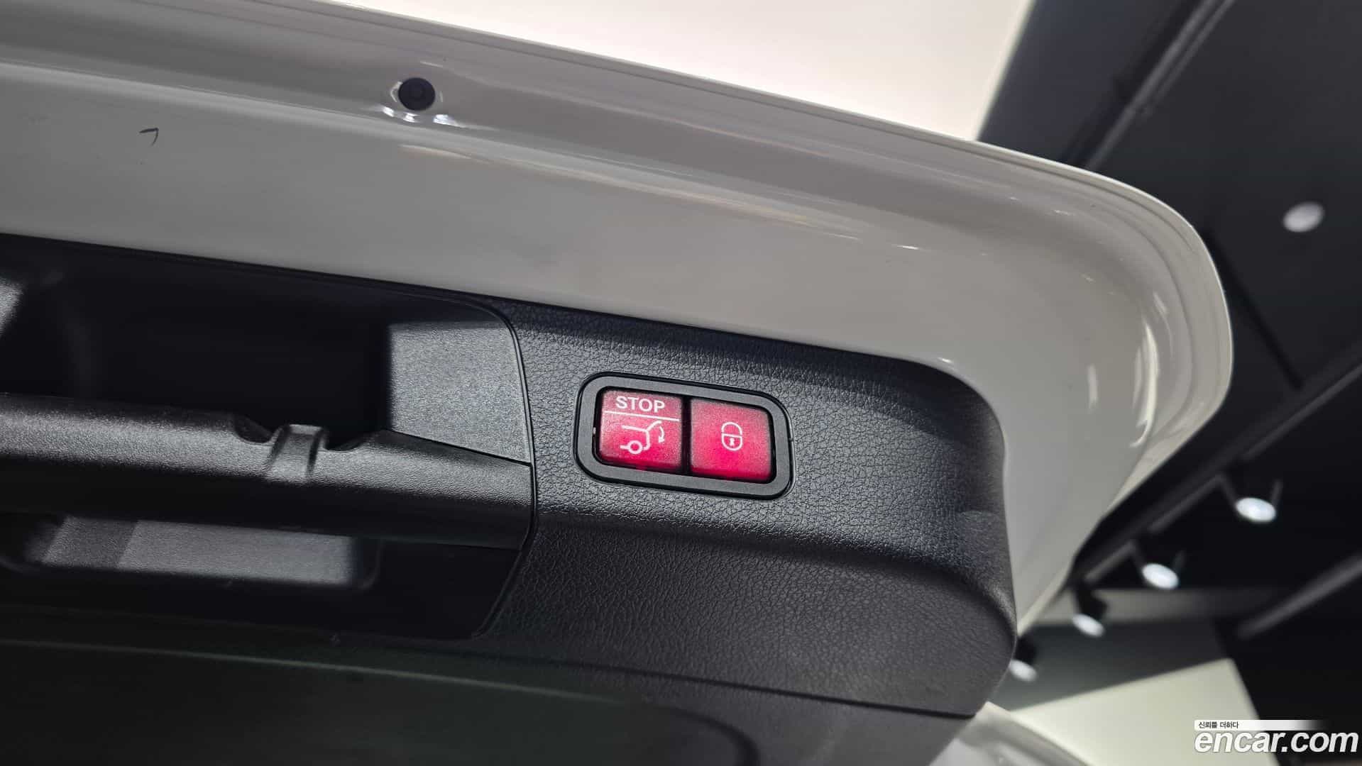 GLB-Class Mercedes-Benz 2021.2-OPTION-044
