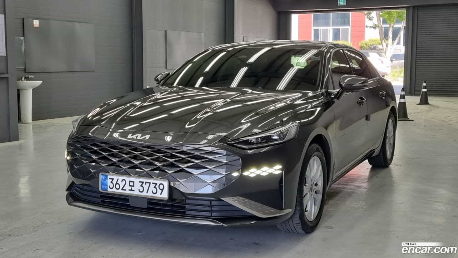 K8 Kia 2022.10-OUTER-001