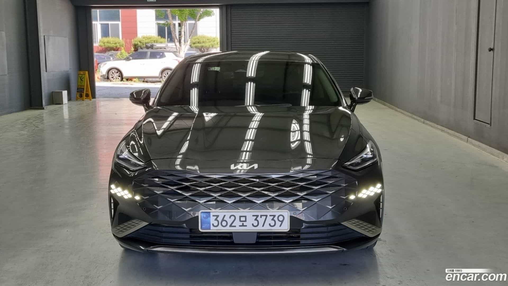 K8 Kia 2022.10-OUTER-003