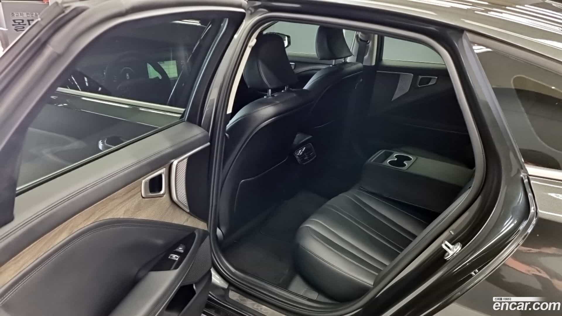 K8 Kia 2022.10-OPTION-015