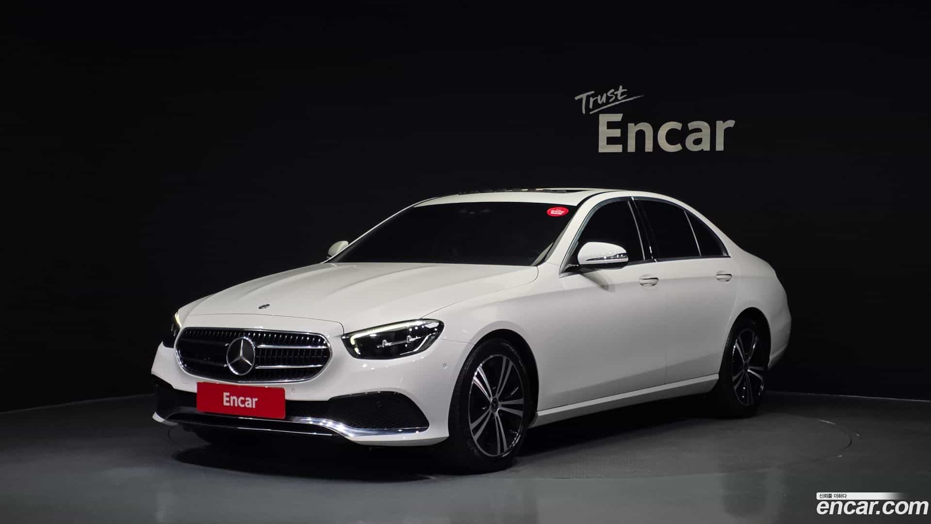 E-Class Mercedes-Benz 2021.2-OUTER-001