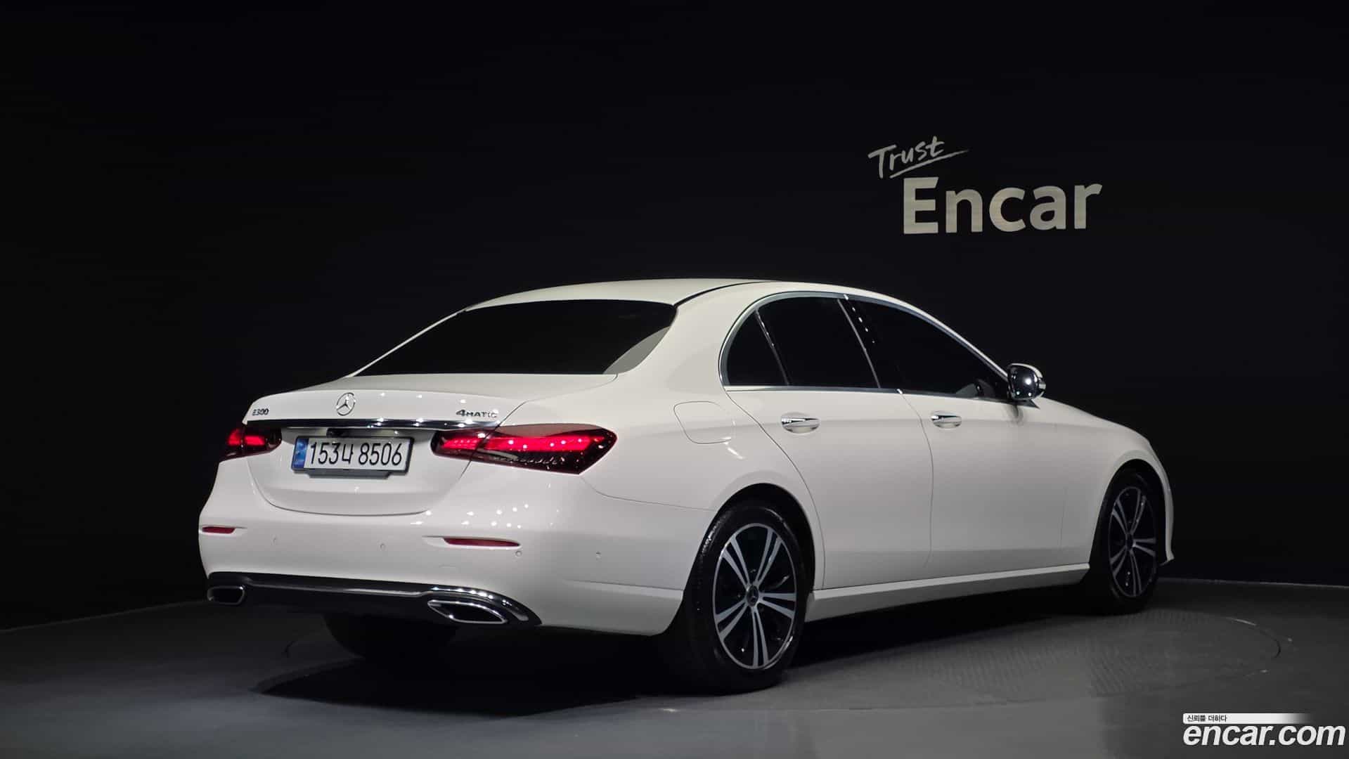 E-Class Mercedes-Benz 2021.2-OUTER-002