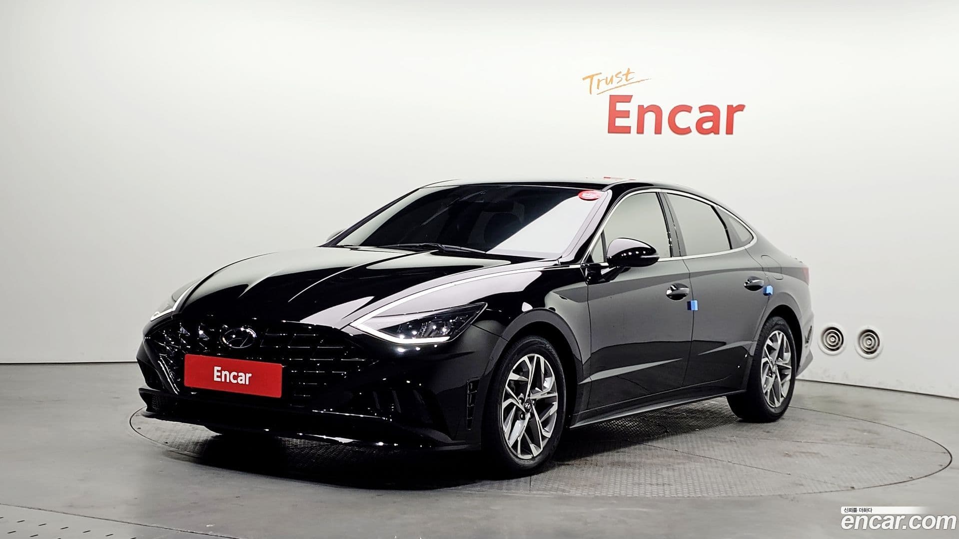 Main__Slider__Photo:Sonata Hyundai 2021.4-0