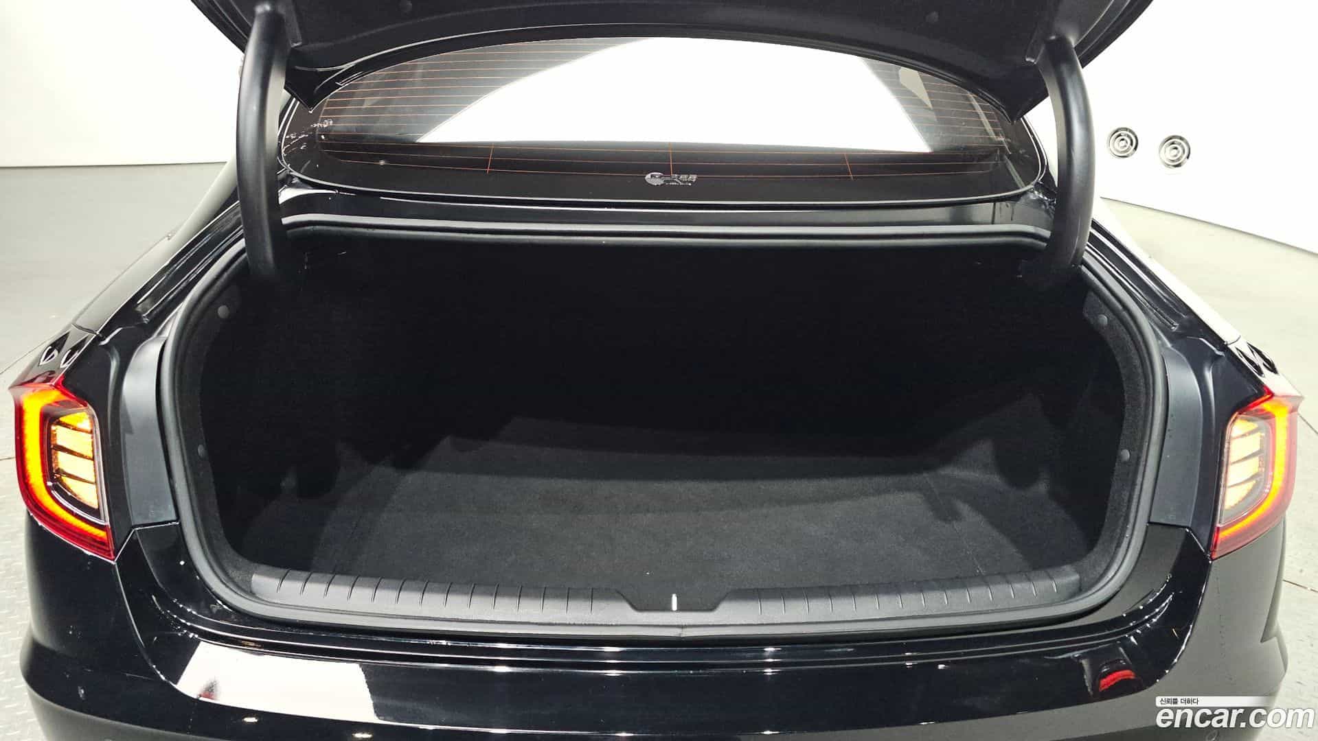 Sonata Hyundai 2021.4-OPTION-040