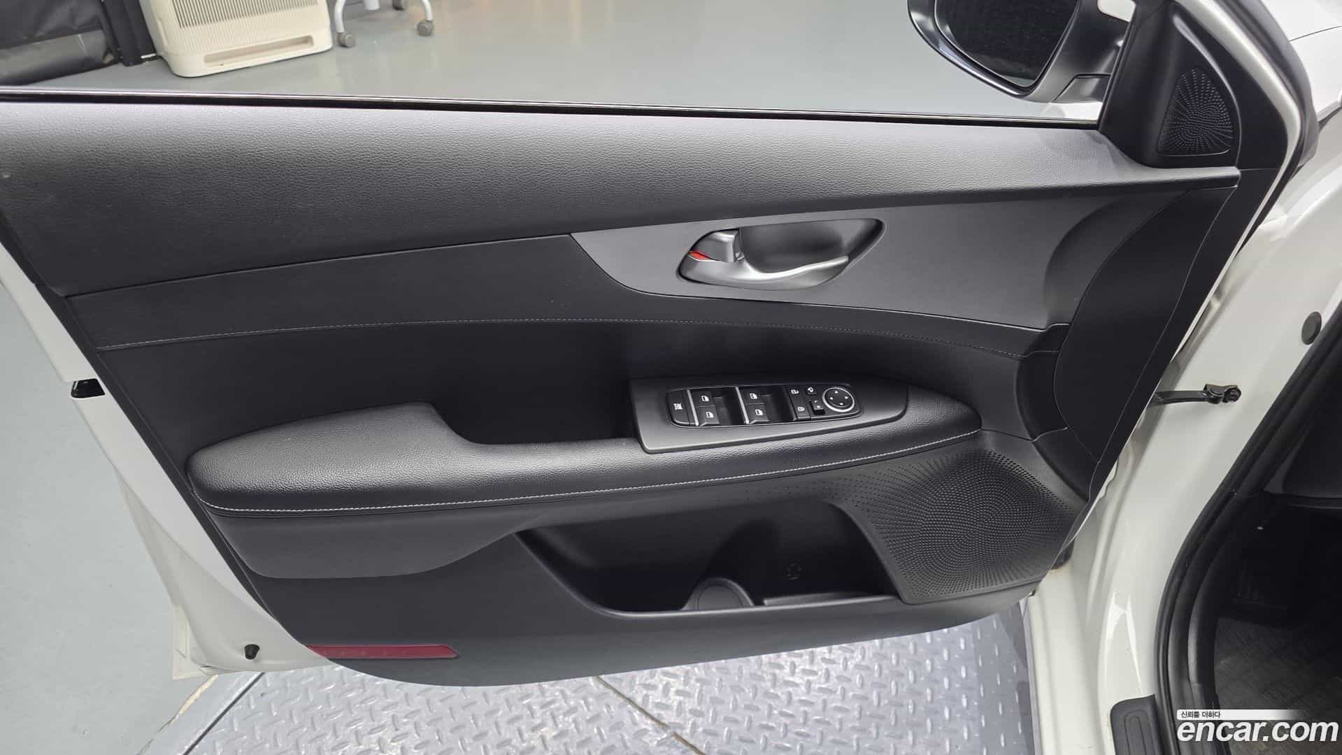 K3 Kia 2021.3-INNER-034