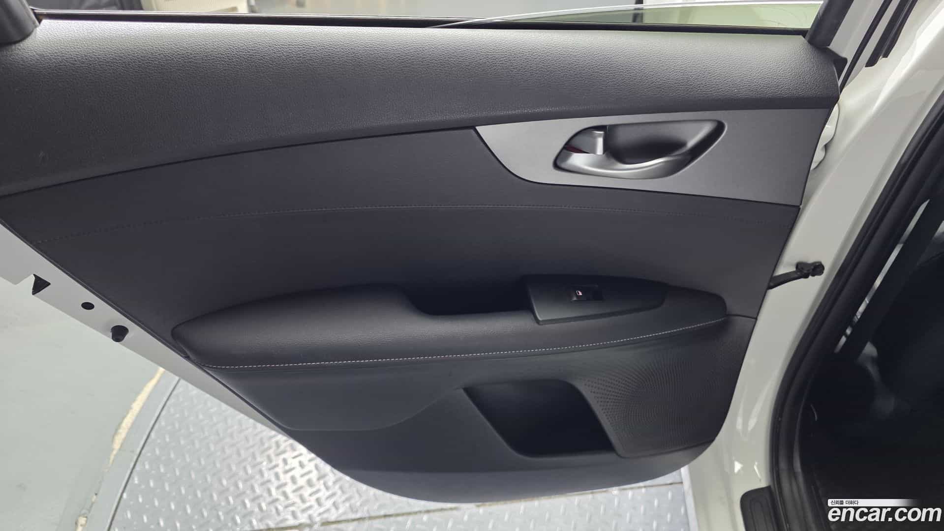 K3 Kia 2021.3-INNER-035