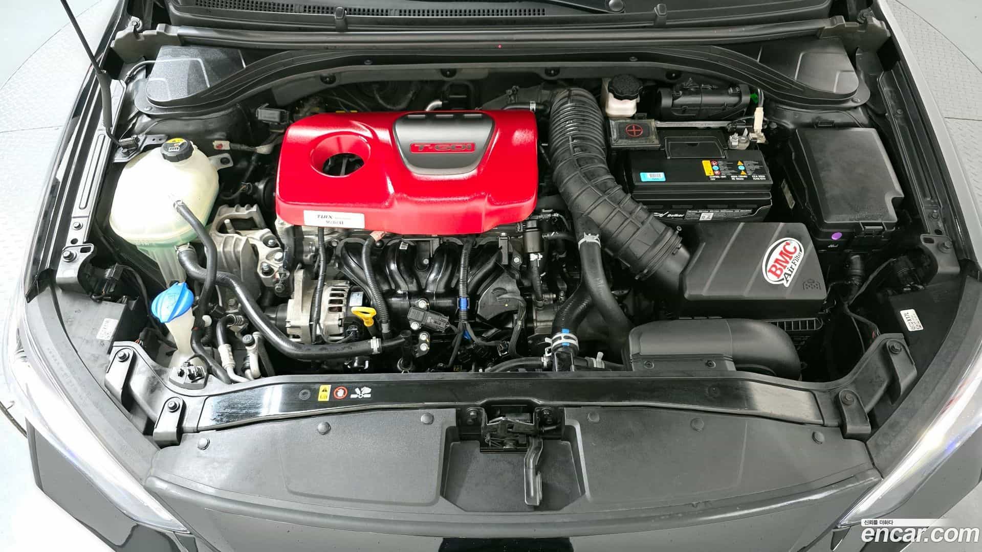 AVANTE Hyundai 2017.10-OUTER-006