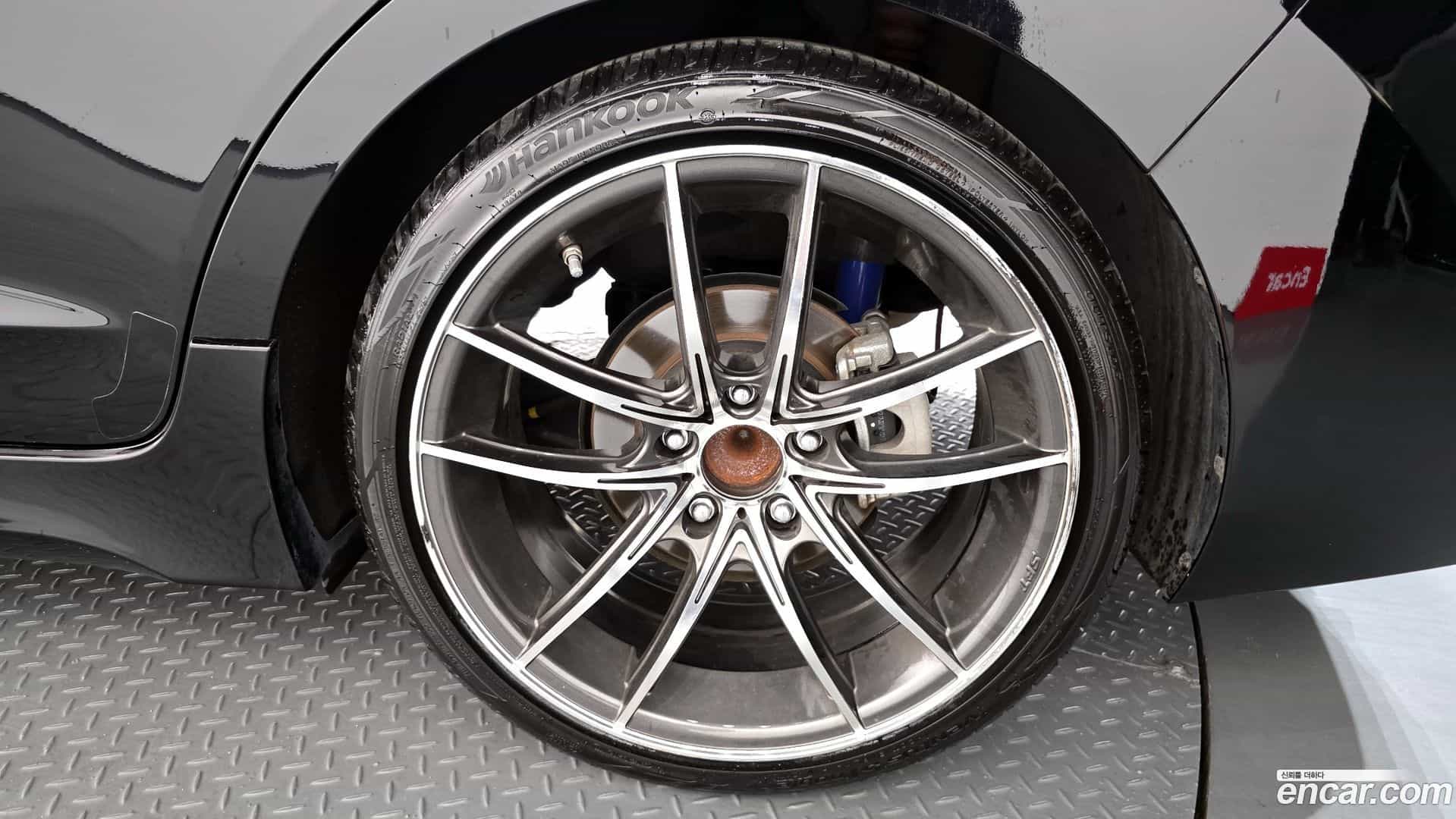 AVANTE Hyundai 2017.10-OUTER-031