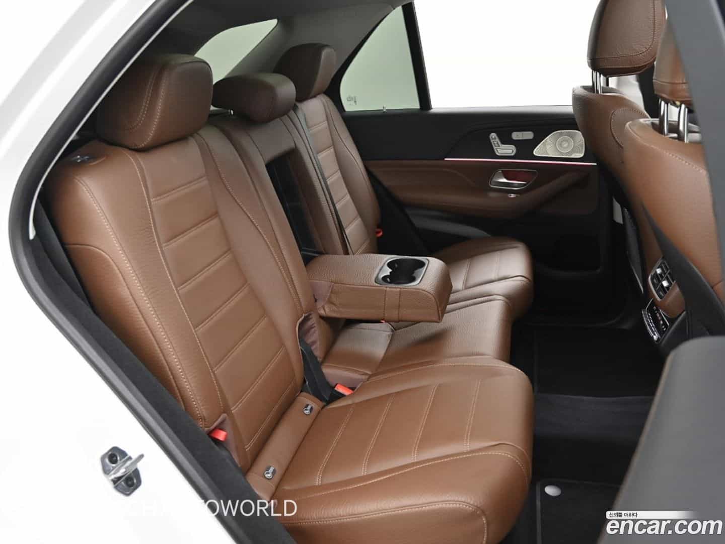 GLE-Class Mercedes-Benz 2025.4-OPTION-016