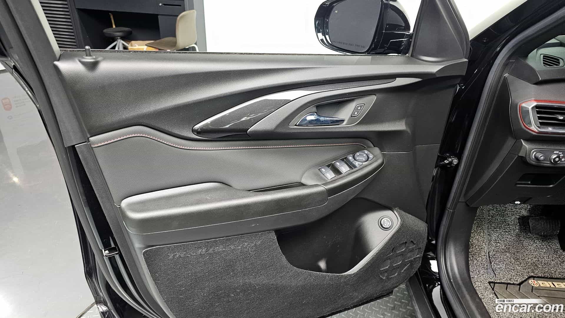 Trailblazer Chevrolet 2022.7-OPTION-041