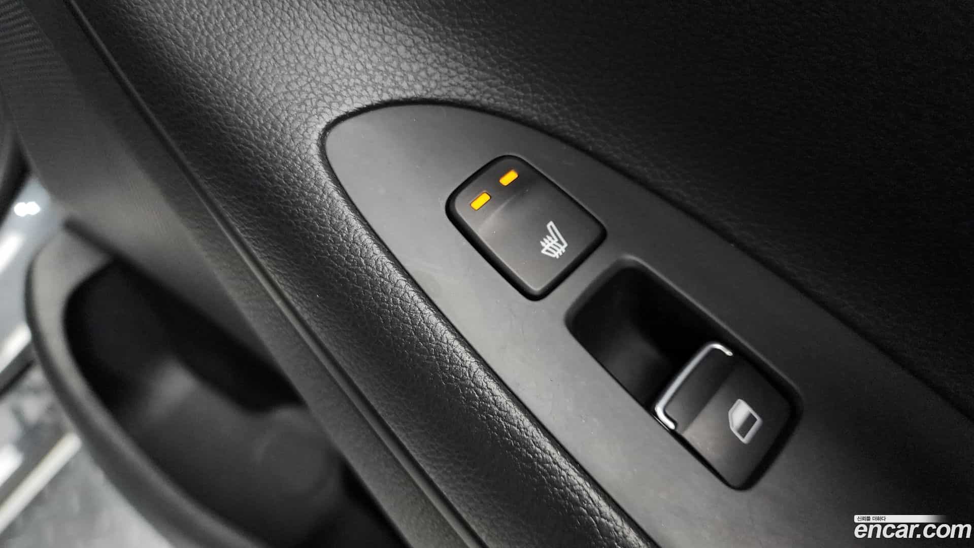 Grandeur Hyundai 2017.4-OPTION-044