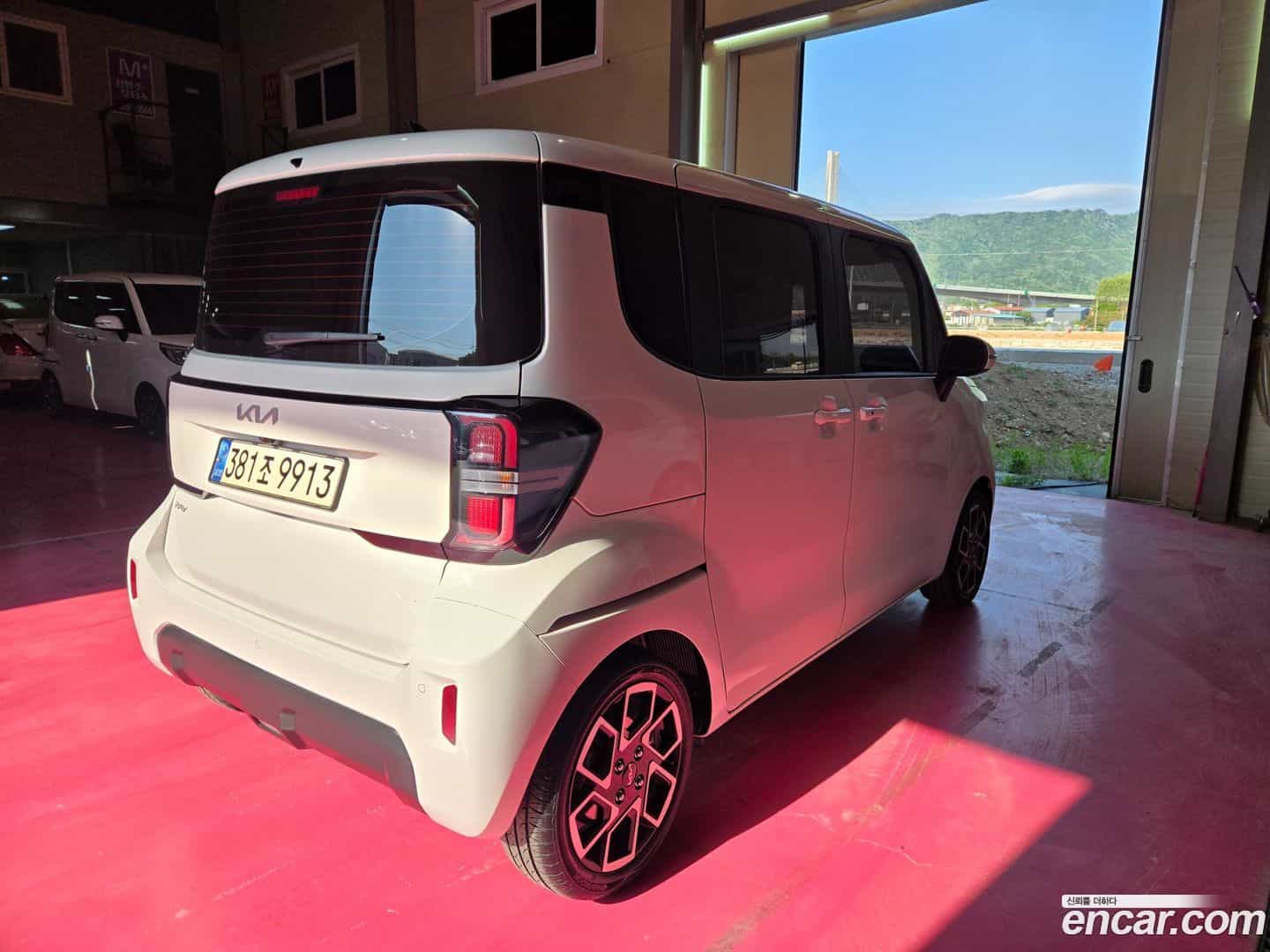RAY Kia 2022.9-OUTER-002