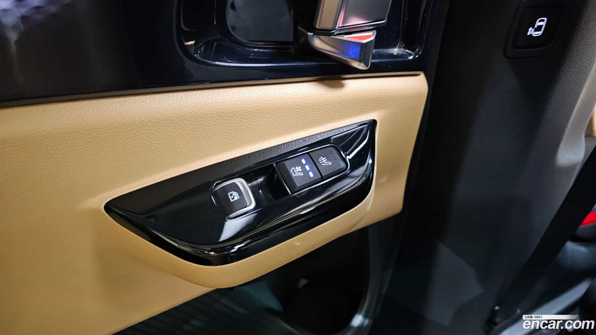 Canival Kia 2020.8-OPTION-022