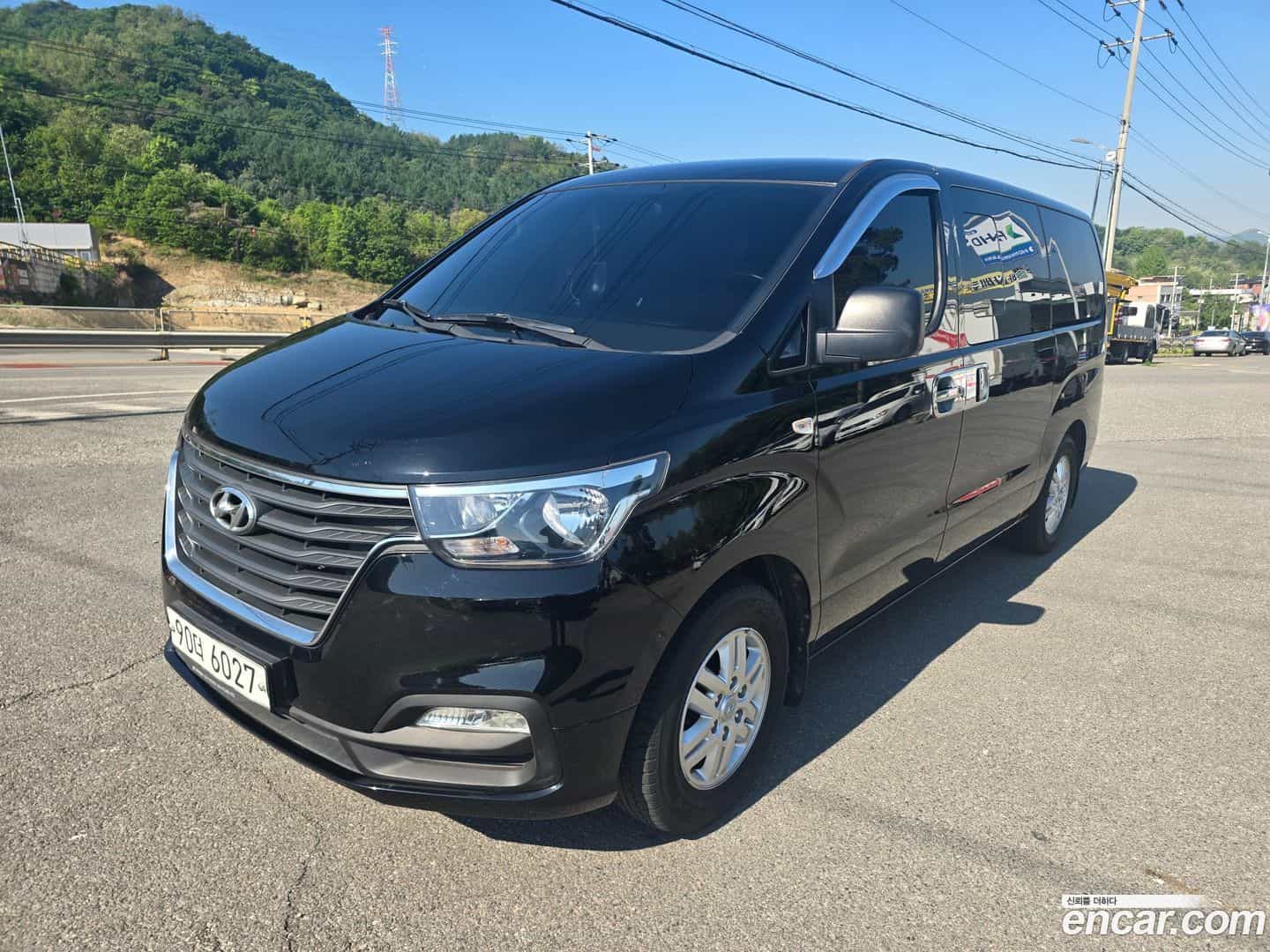 Starex Hyundai 2019.2-OUTER-001