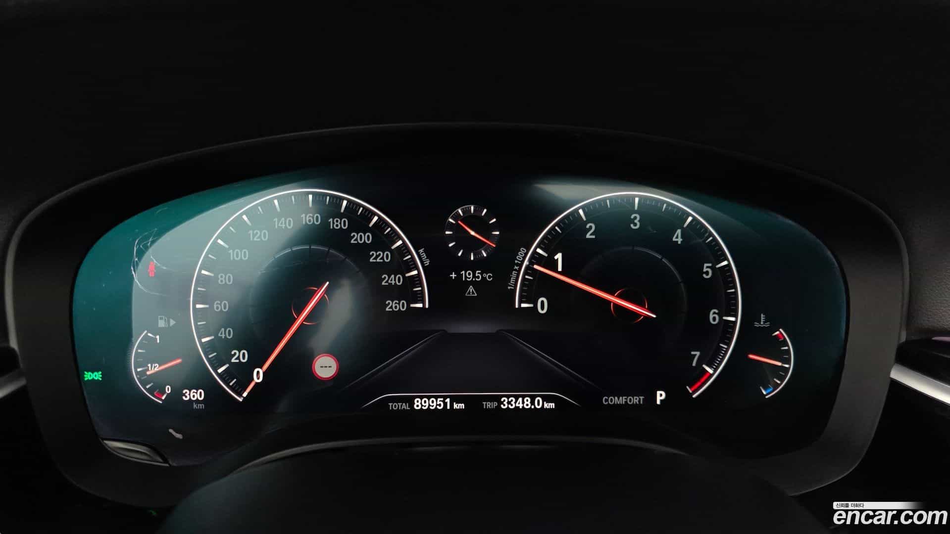 5-Series BMW 2019.8-INNER-008