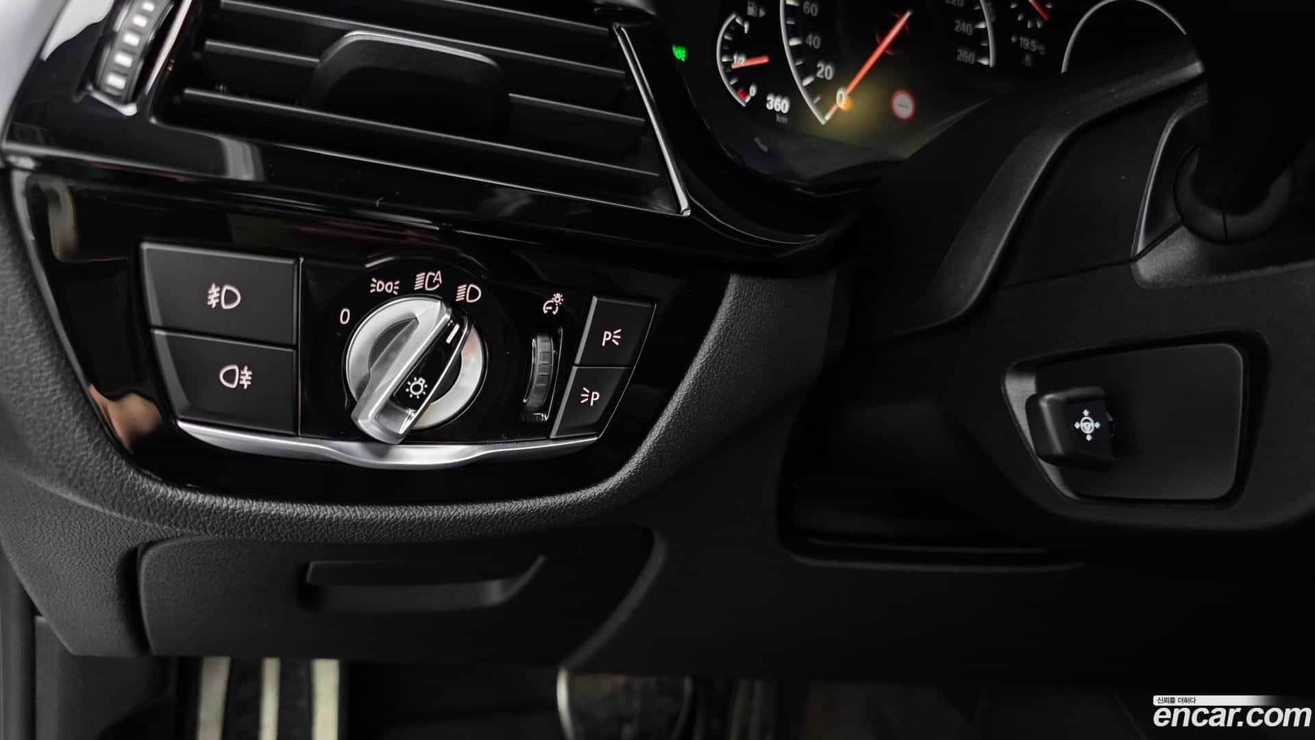 5-Series BMW 2019.8-OPTION-024