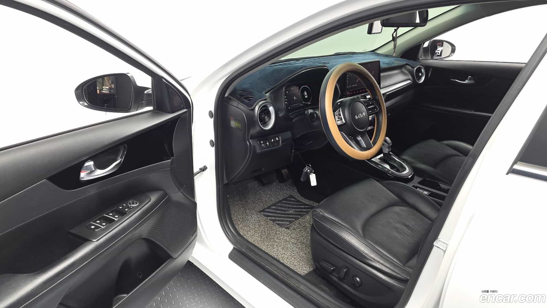 K3 Kia 2022.1-INNER-010