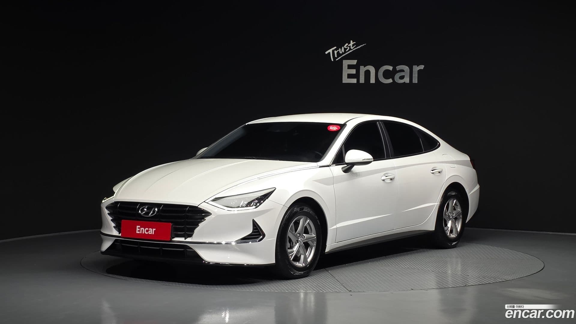 Main__Slider__Photo:Sonata Hyundai 2019.4-0