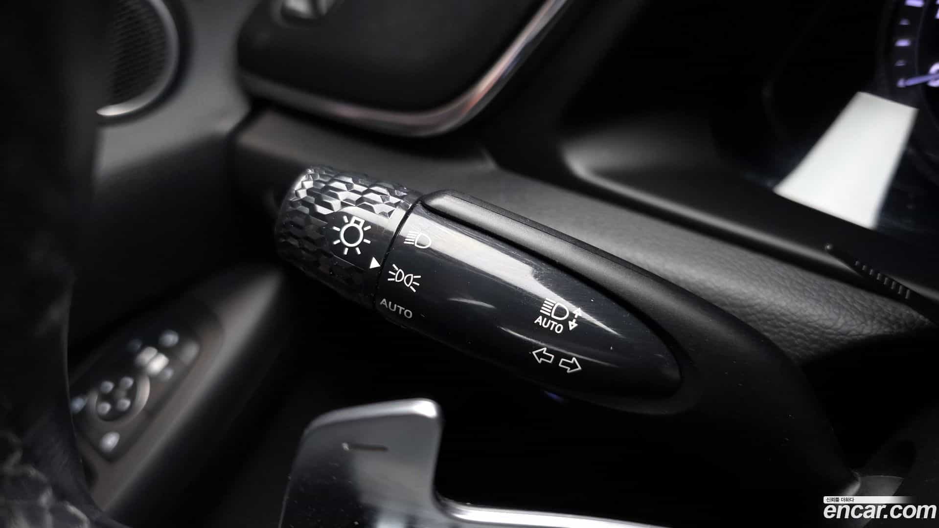 Sonata Hyundai 2019.4-OPTION-021