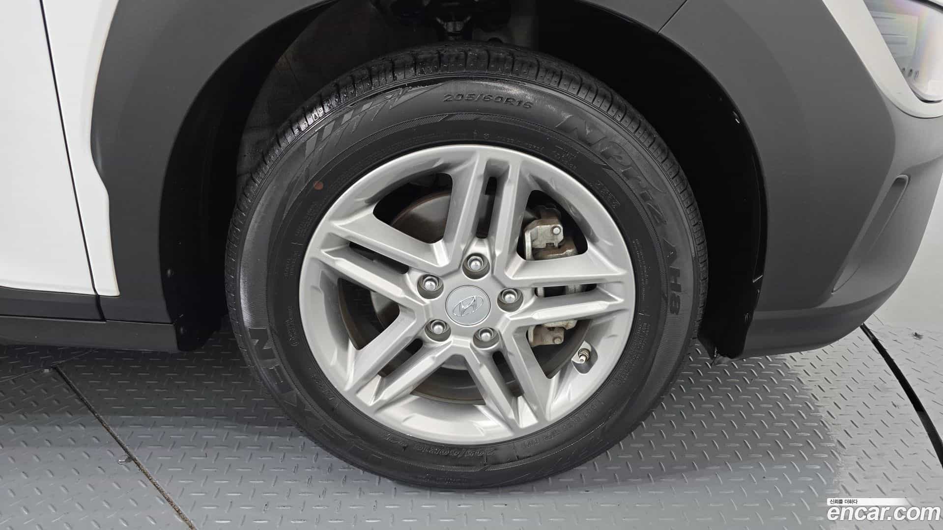 Kona Hyundai 2021.4-OUTER-031