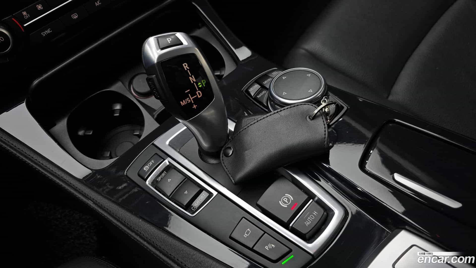 5-Series BMW 2016.9-INNER-009
