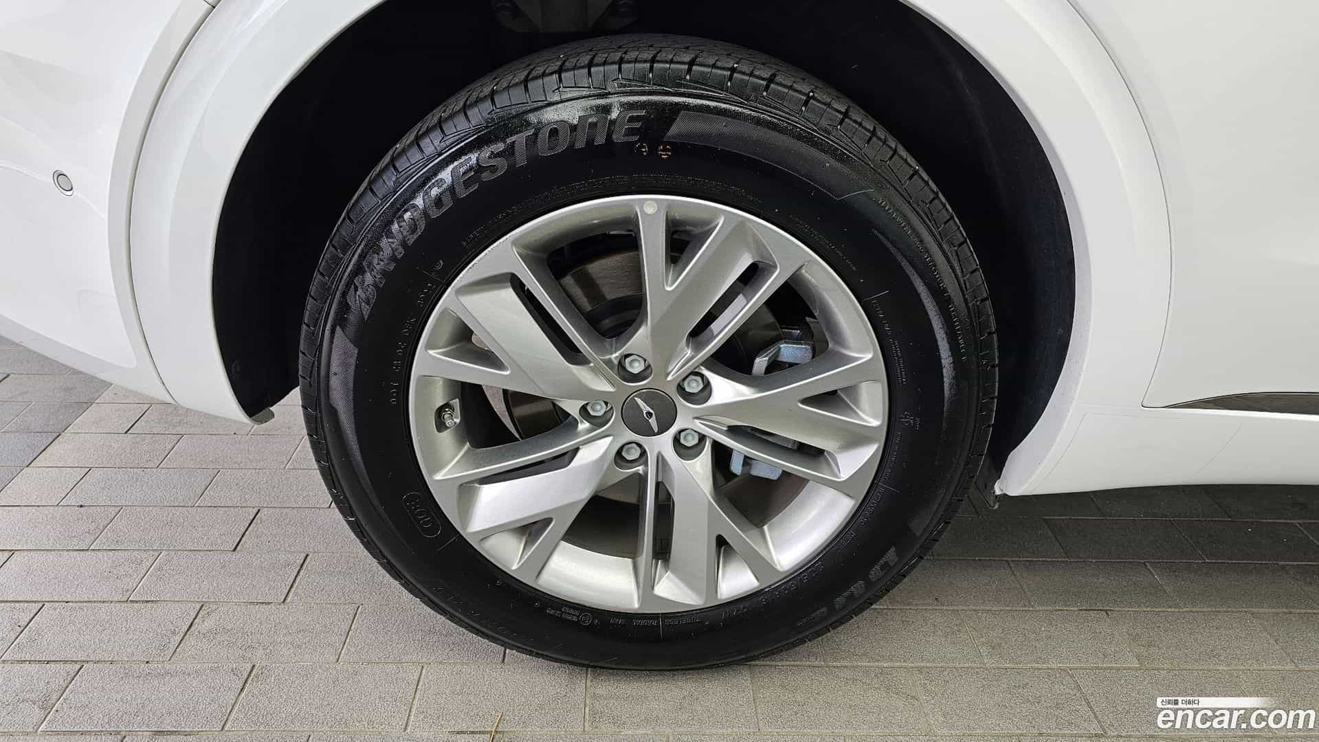 GV70 Genesis 2023.1-OUTER-005