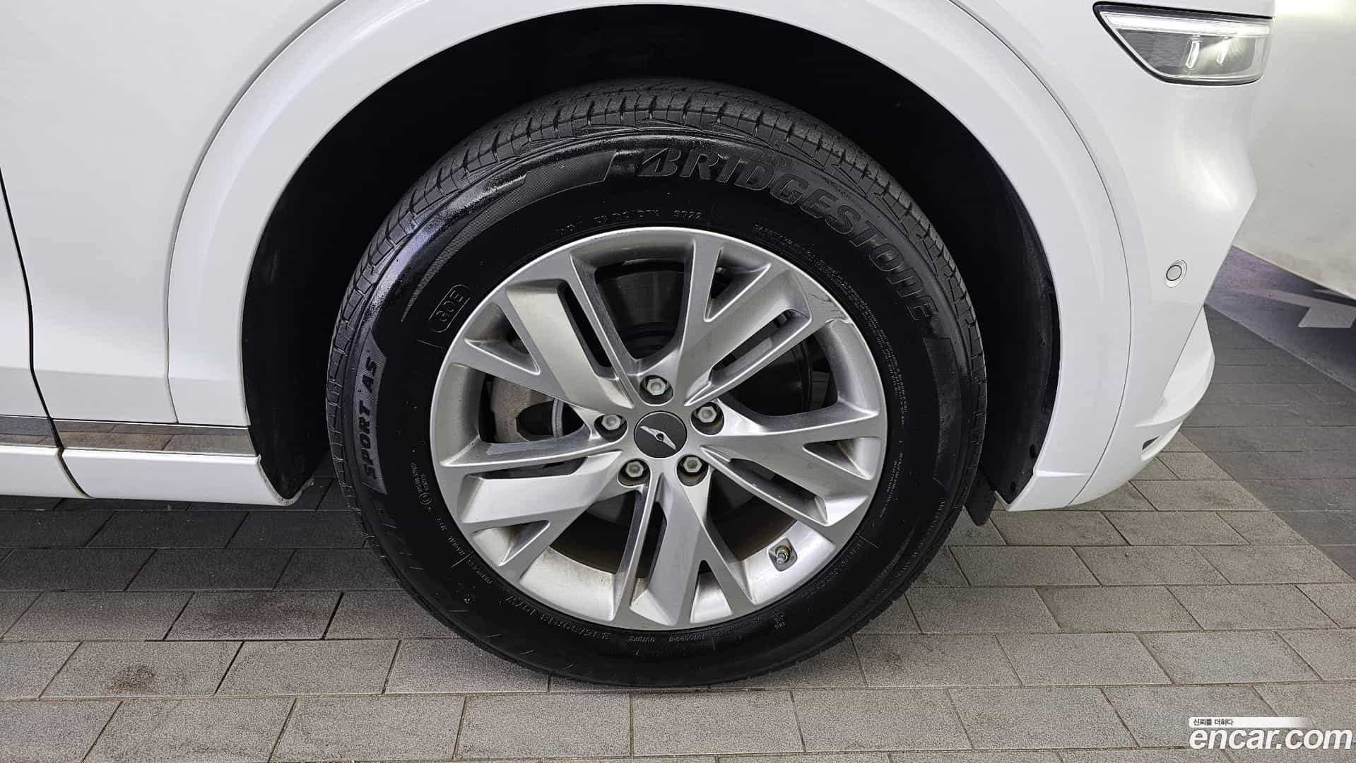 GV70 Genesis 2023.1-OUTER-031