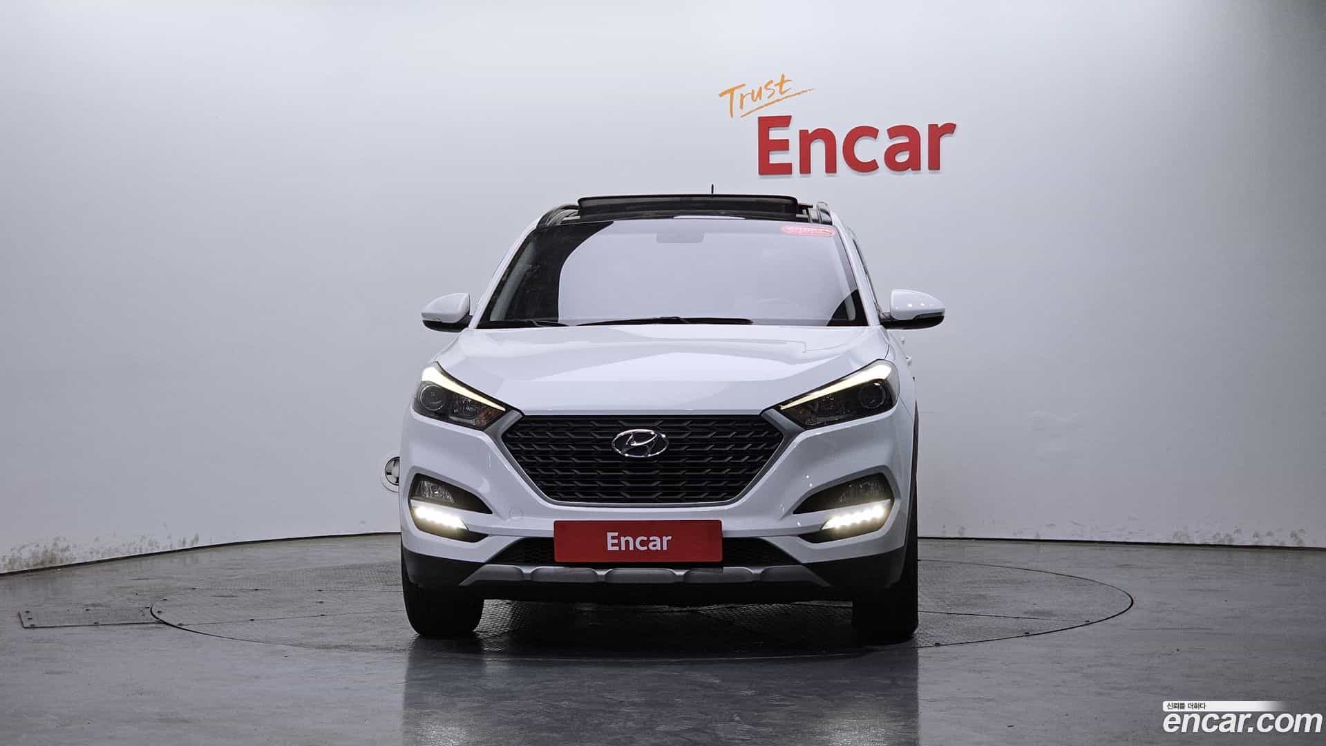 Tucson Hyundai 2017.8-OUTER-003