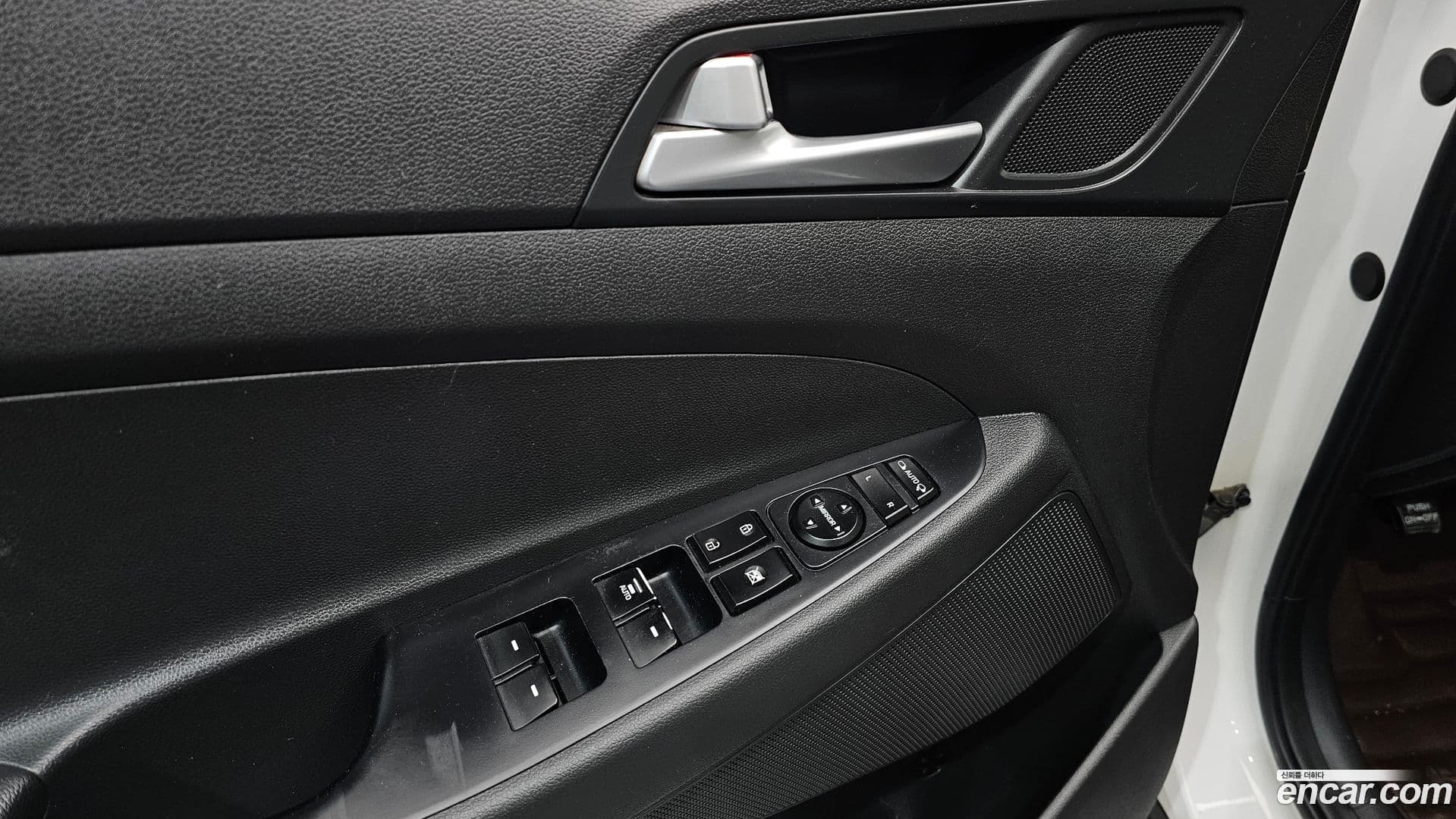 Main__Slider__Photo:Tucson Hyundai 2017.8-16