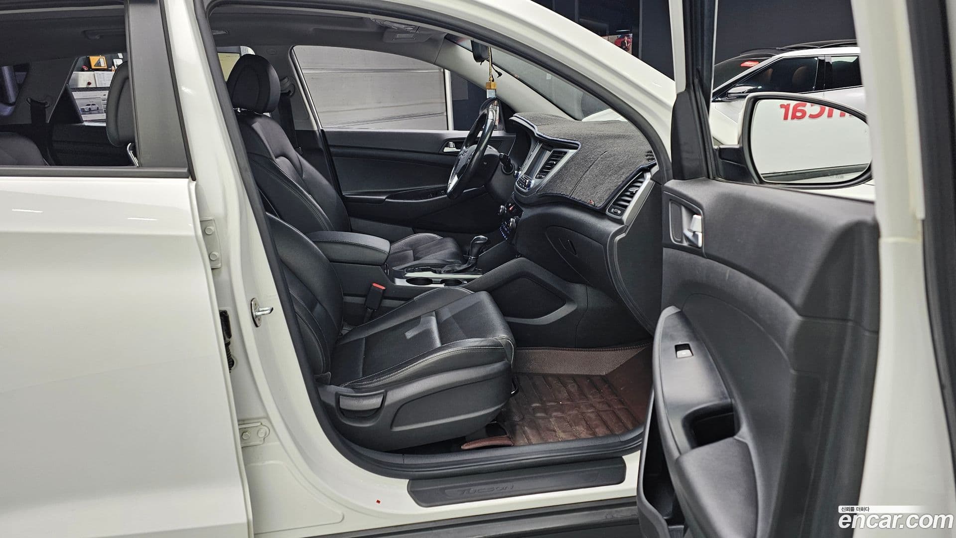 Main__Slider__Photo:Tucson Hyundai 2017.8-25