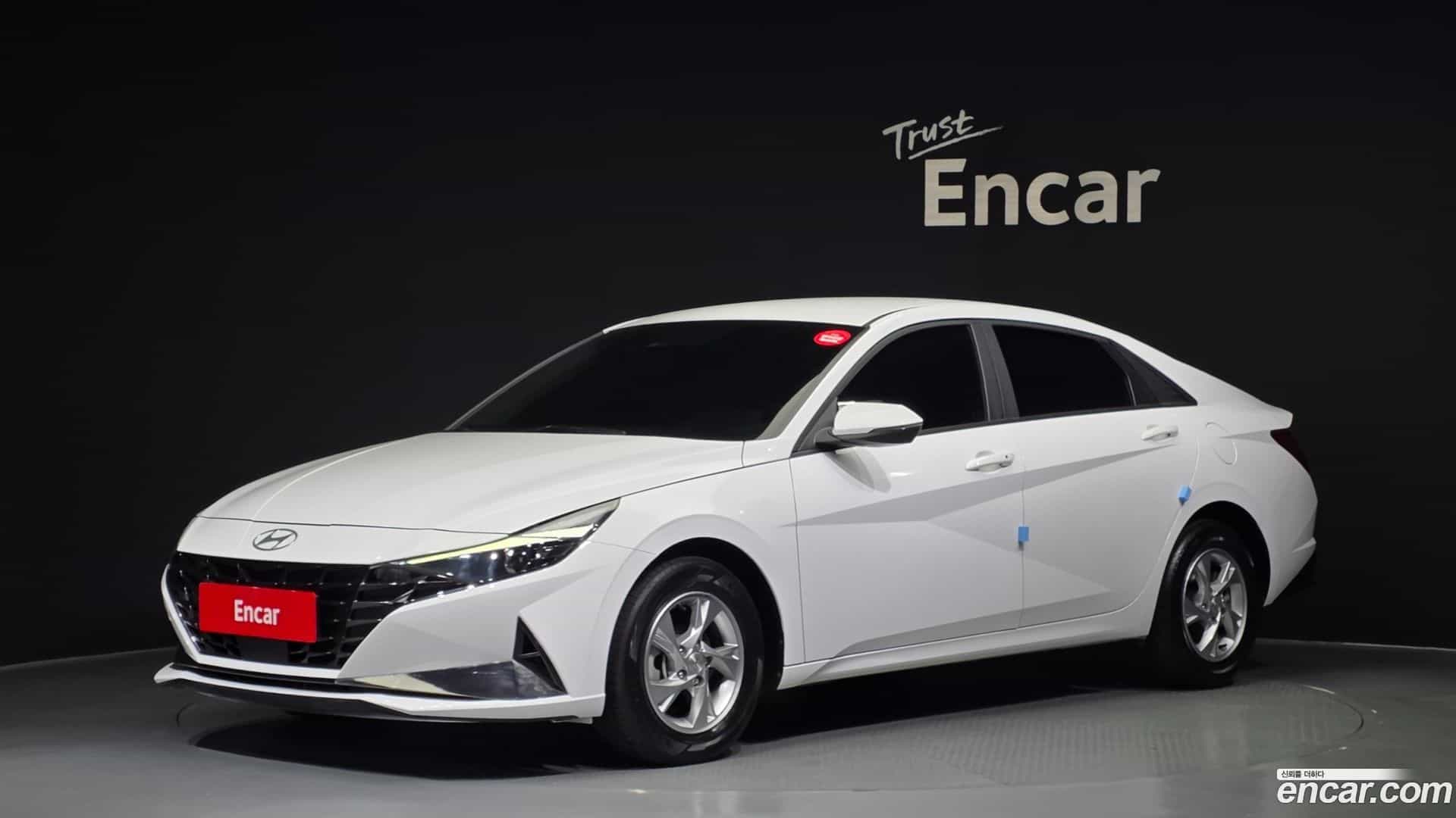 AVANTE Hyundai 2022.9-OUTER-001
