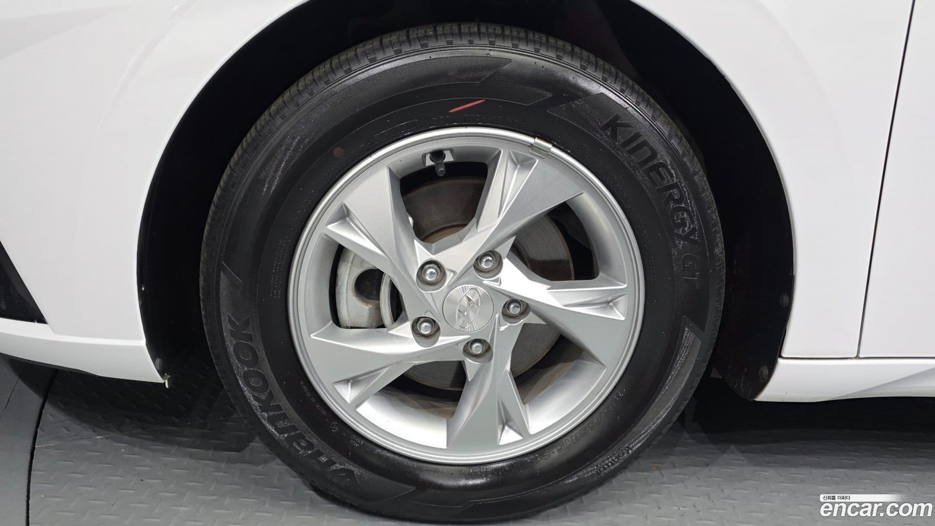 Main__Slider__Photo:AVANTE Hyundai 2022.9-4