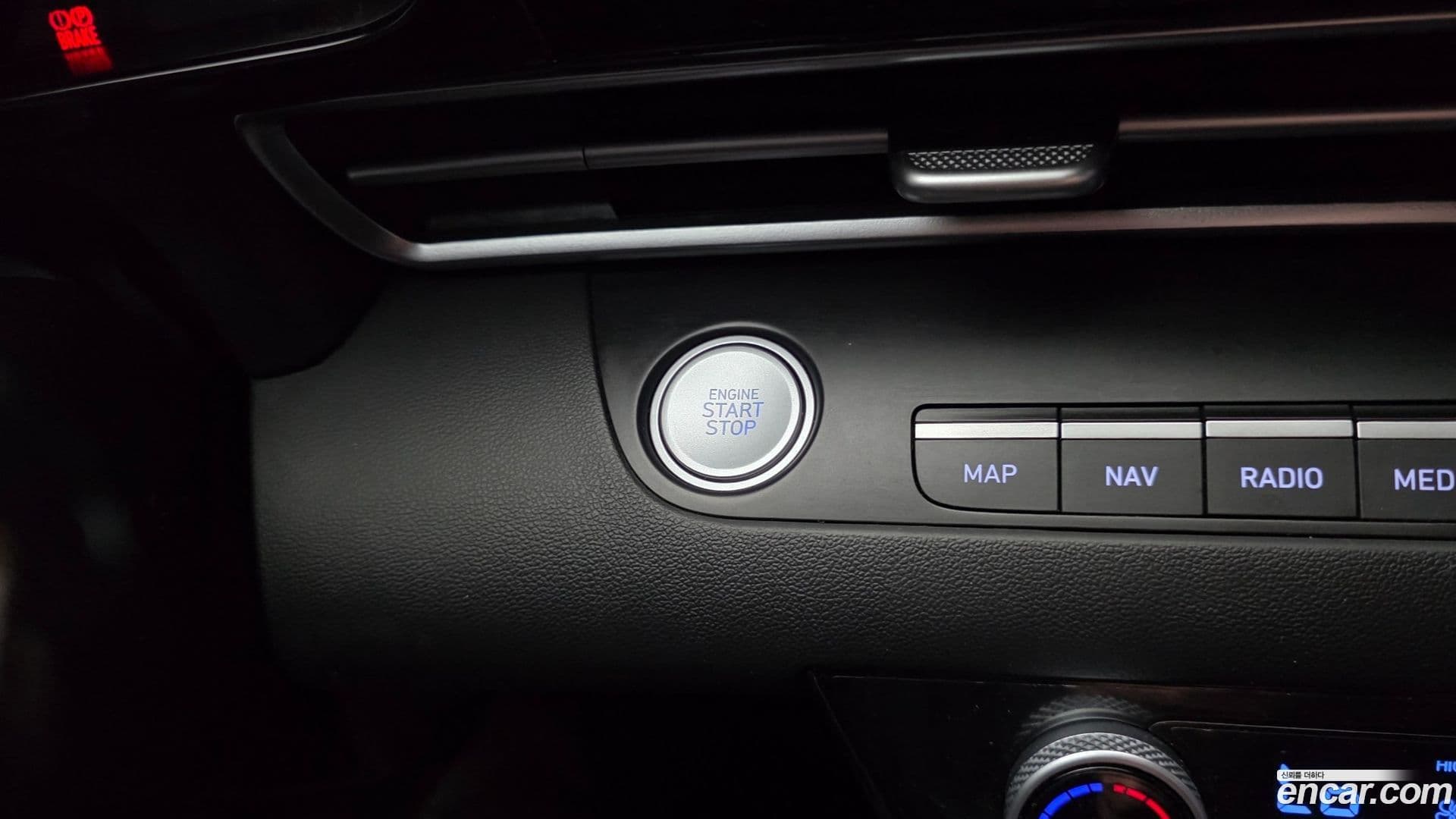 Main__Slider__Photo:AVANTE Hyundai 2022.9-26
