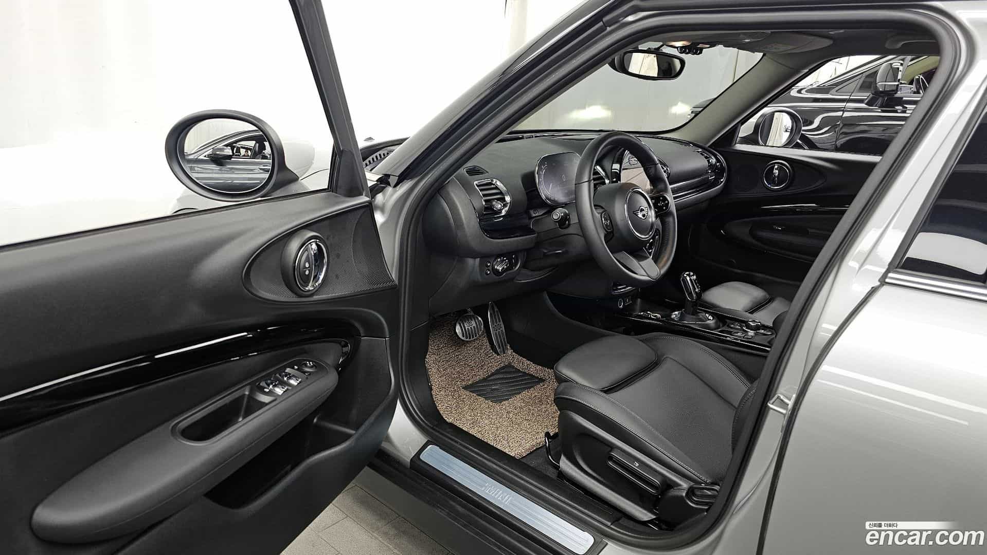 Clubman Mini 2023.3-INNER-010