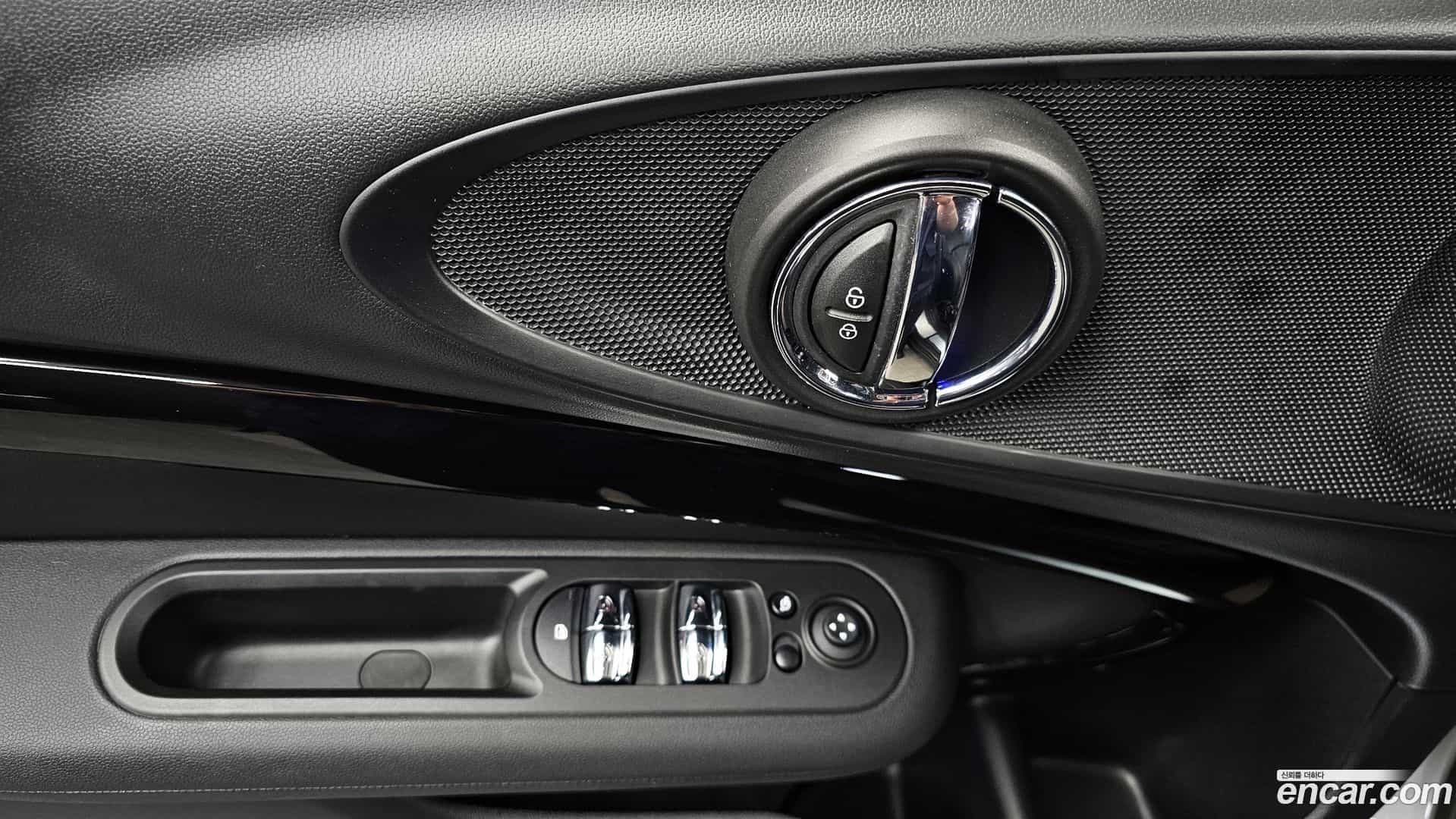 Clubman Mini 2023.3-OPTION-042