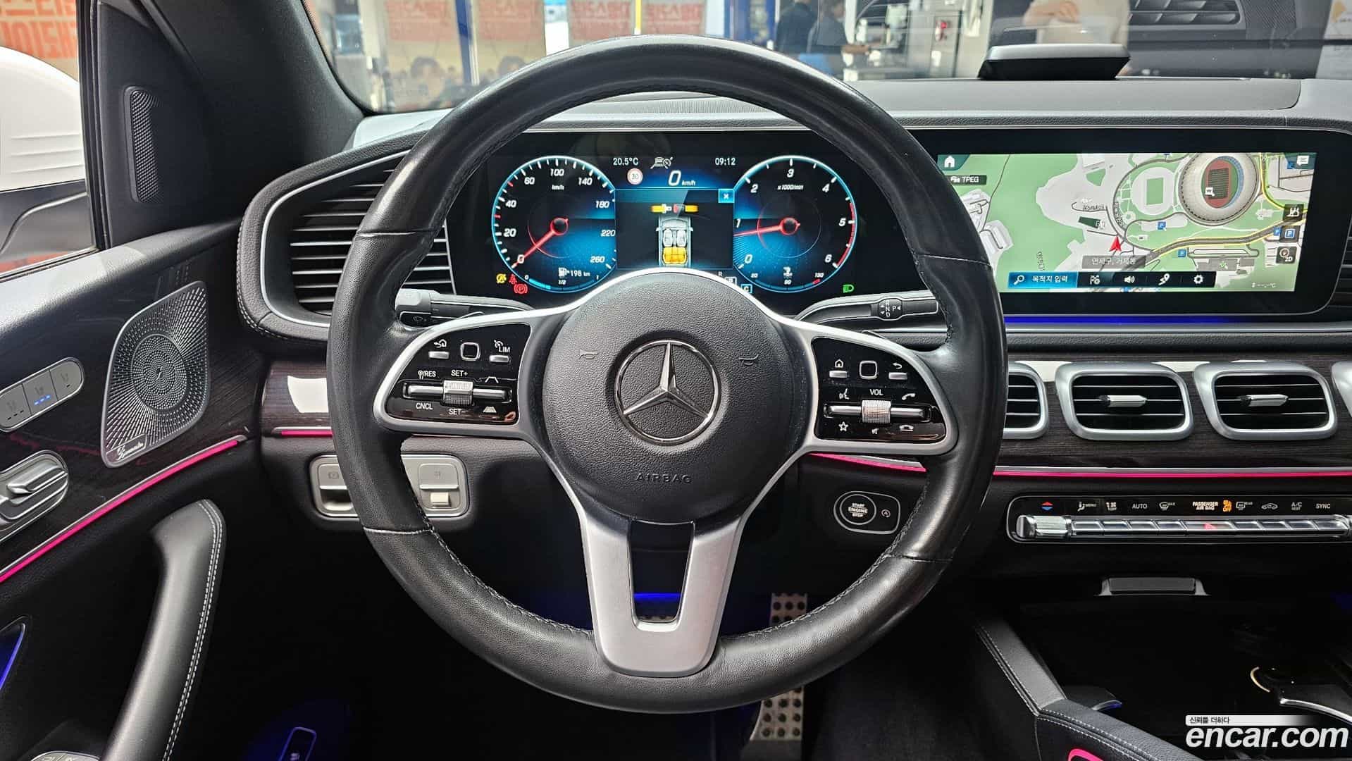 GLE-Class Mercedes-Benz 2021.2-OPTION-017