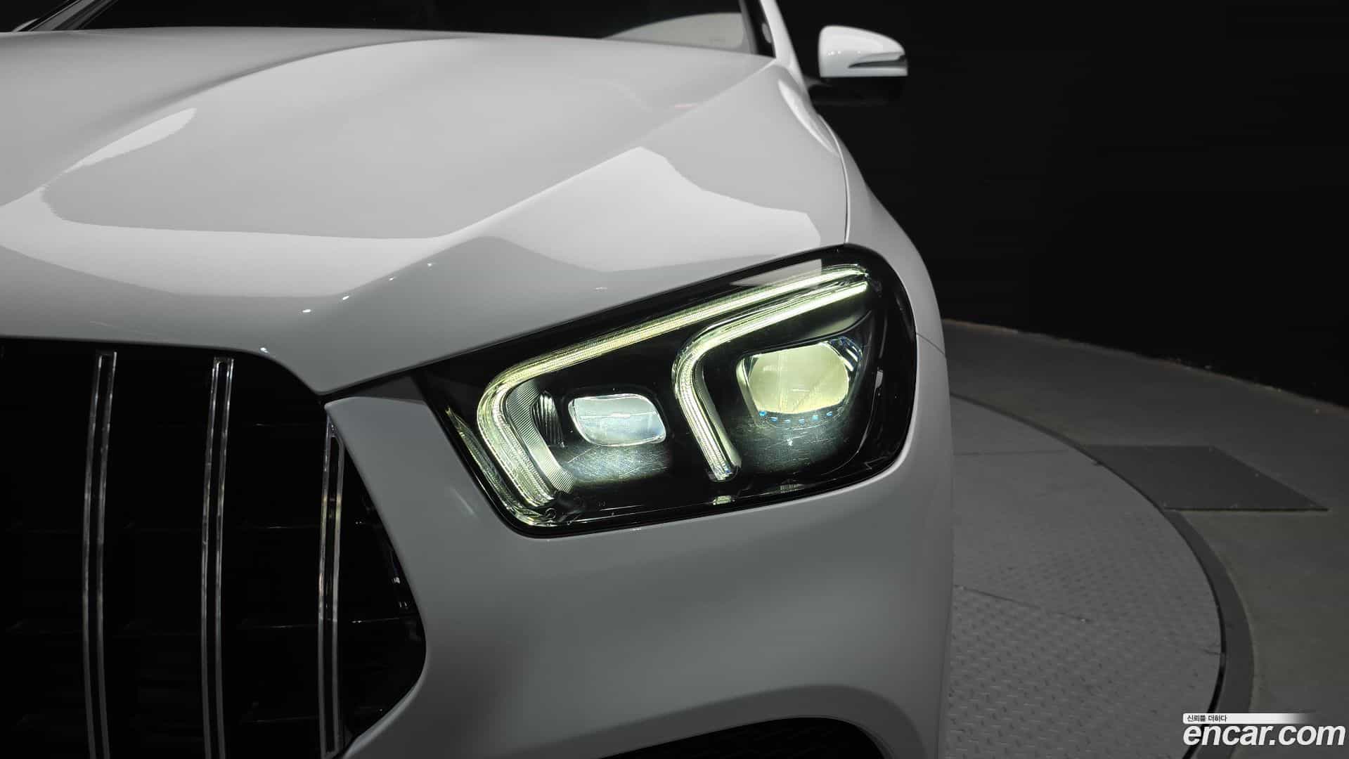 GLE-Class Mercedes-Benz 2021.2-OUTER-032