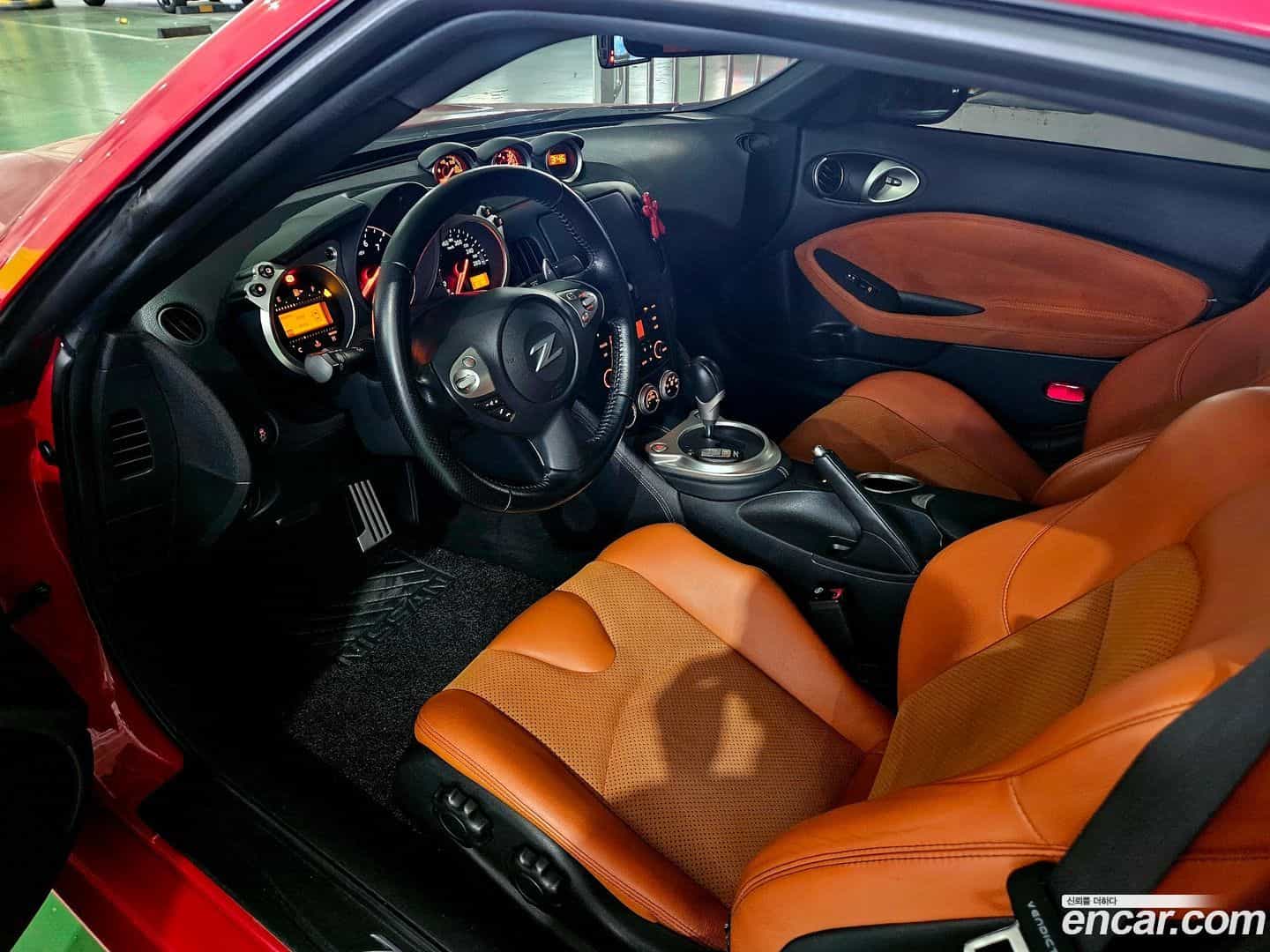370Z Nissan 2016.10-INNER-010