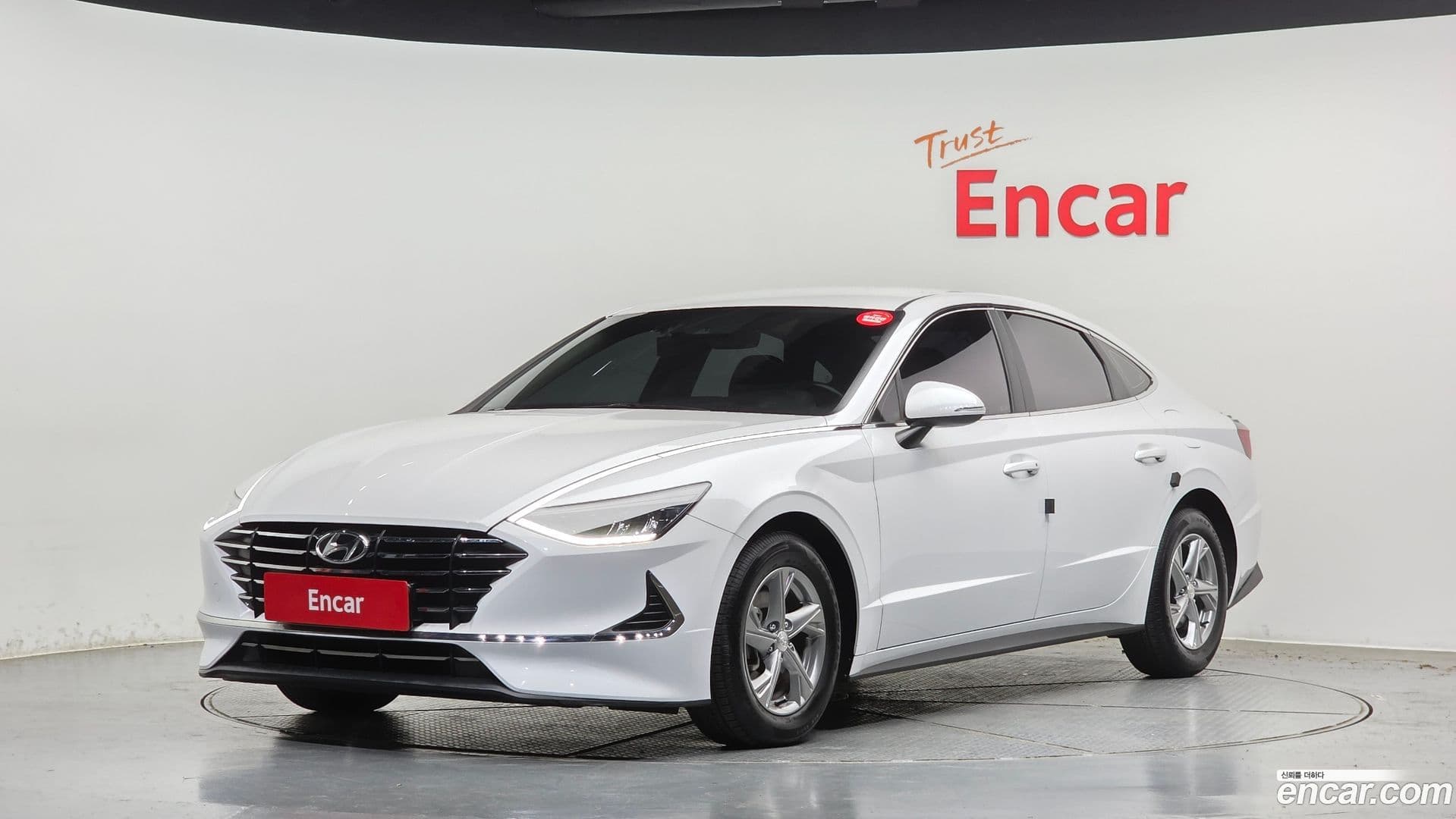 Main__Slider__Photo:Sonata Hyundai 2019.10-0