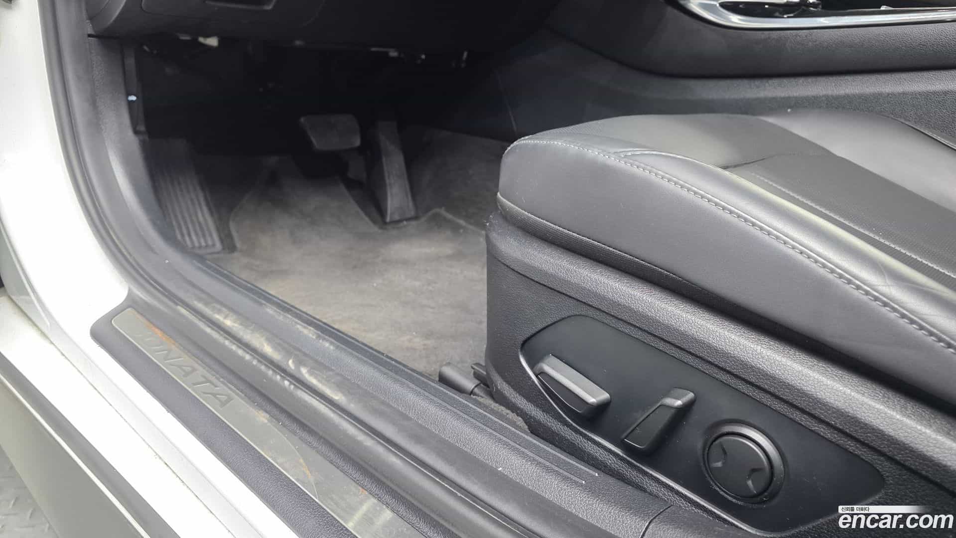 Sonata Hyundai 2019.10-OPTION-044