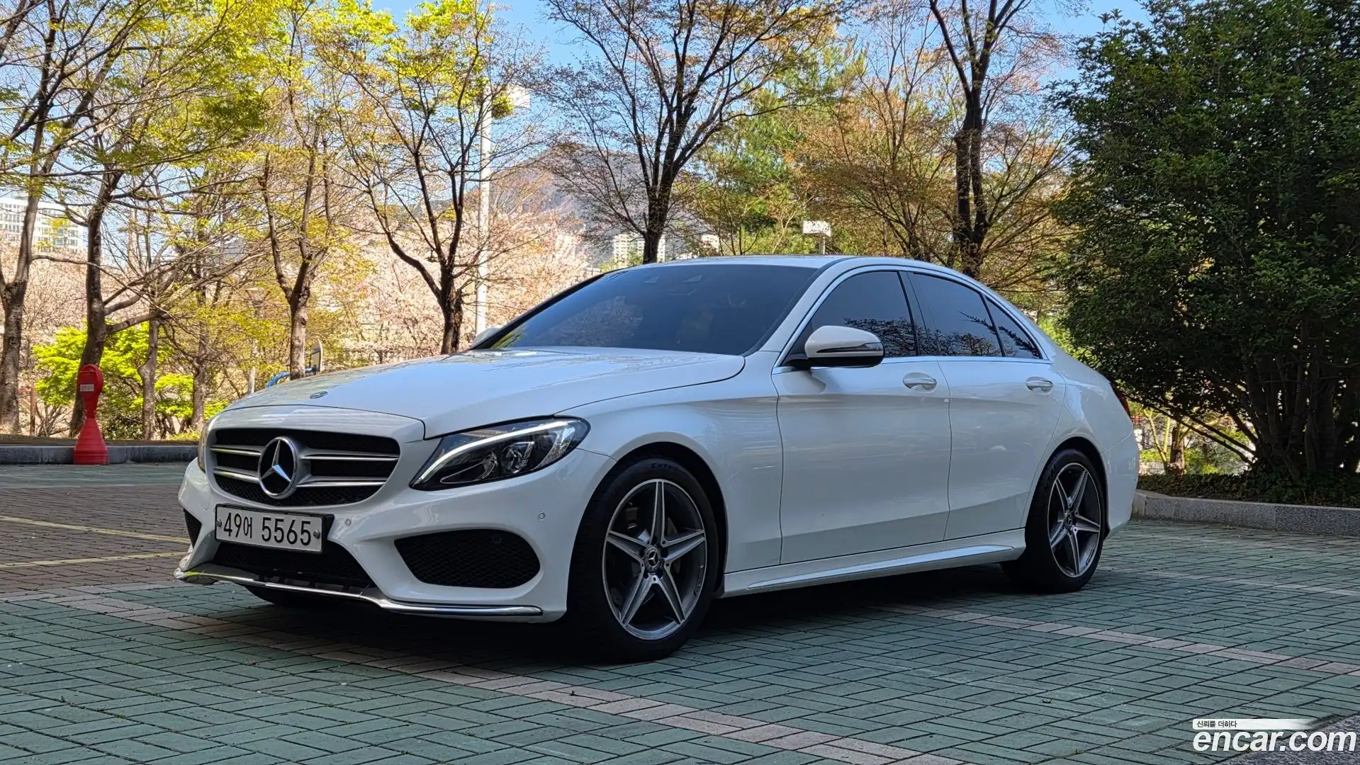 C-Class Mercedes-Benz 2017.10-OUTER-001