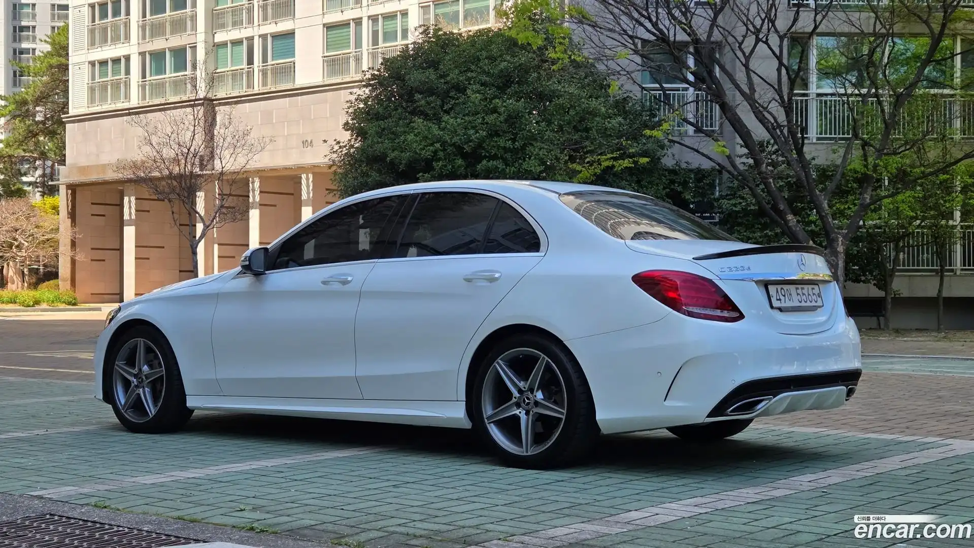 C-Class Mercedes-Benz 2017.10-OUTER-003