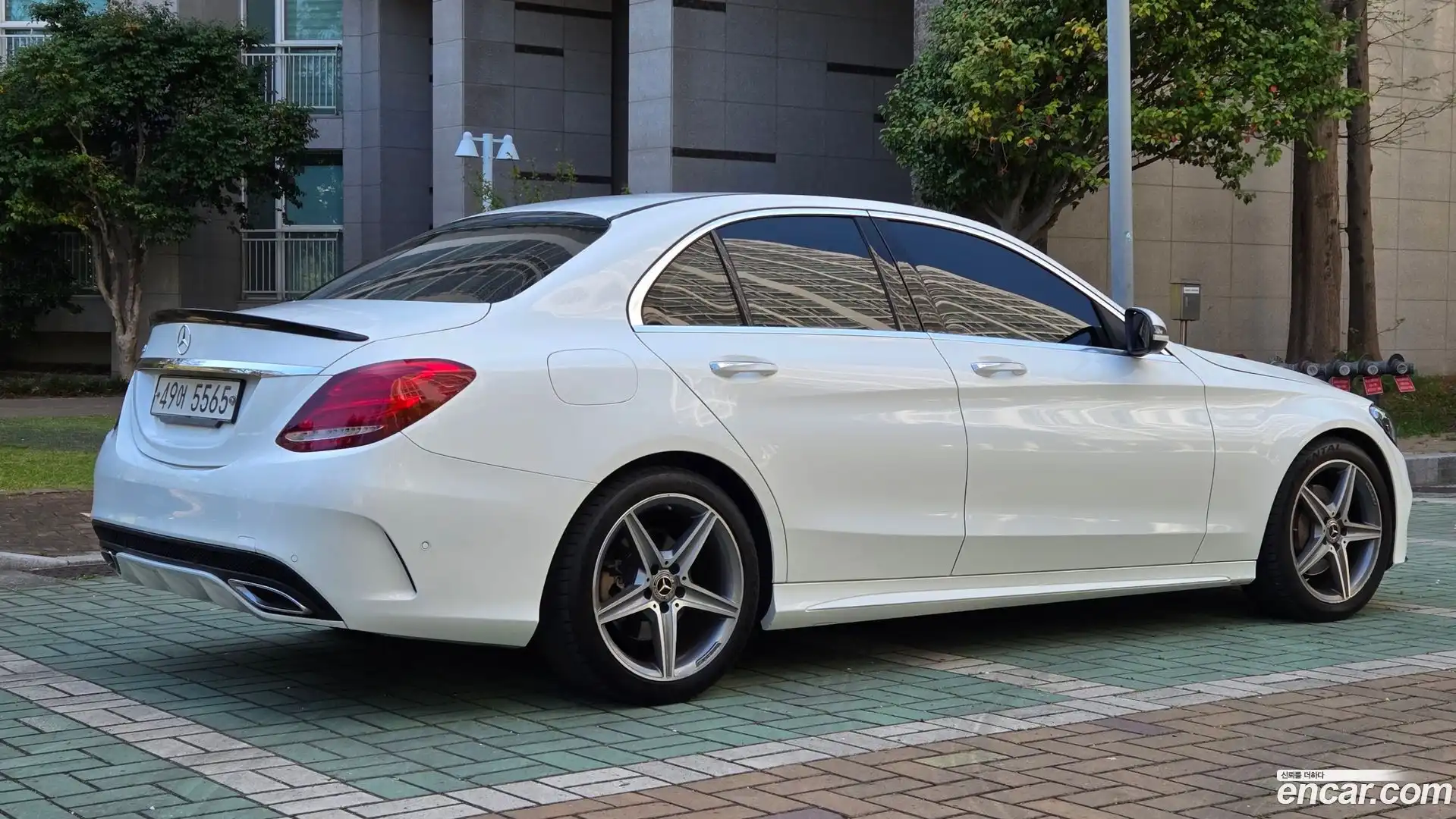 C-Class Mercedes-Benz 2017.10-OUTER-004